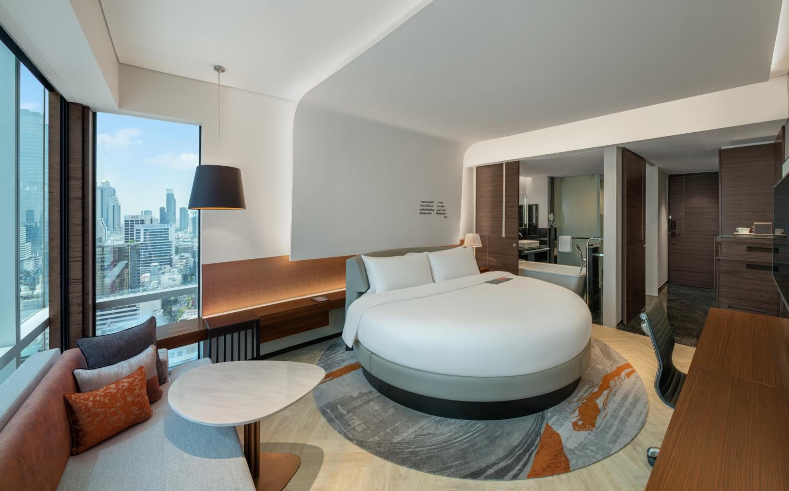 Le Meridien Bangkok — 11