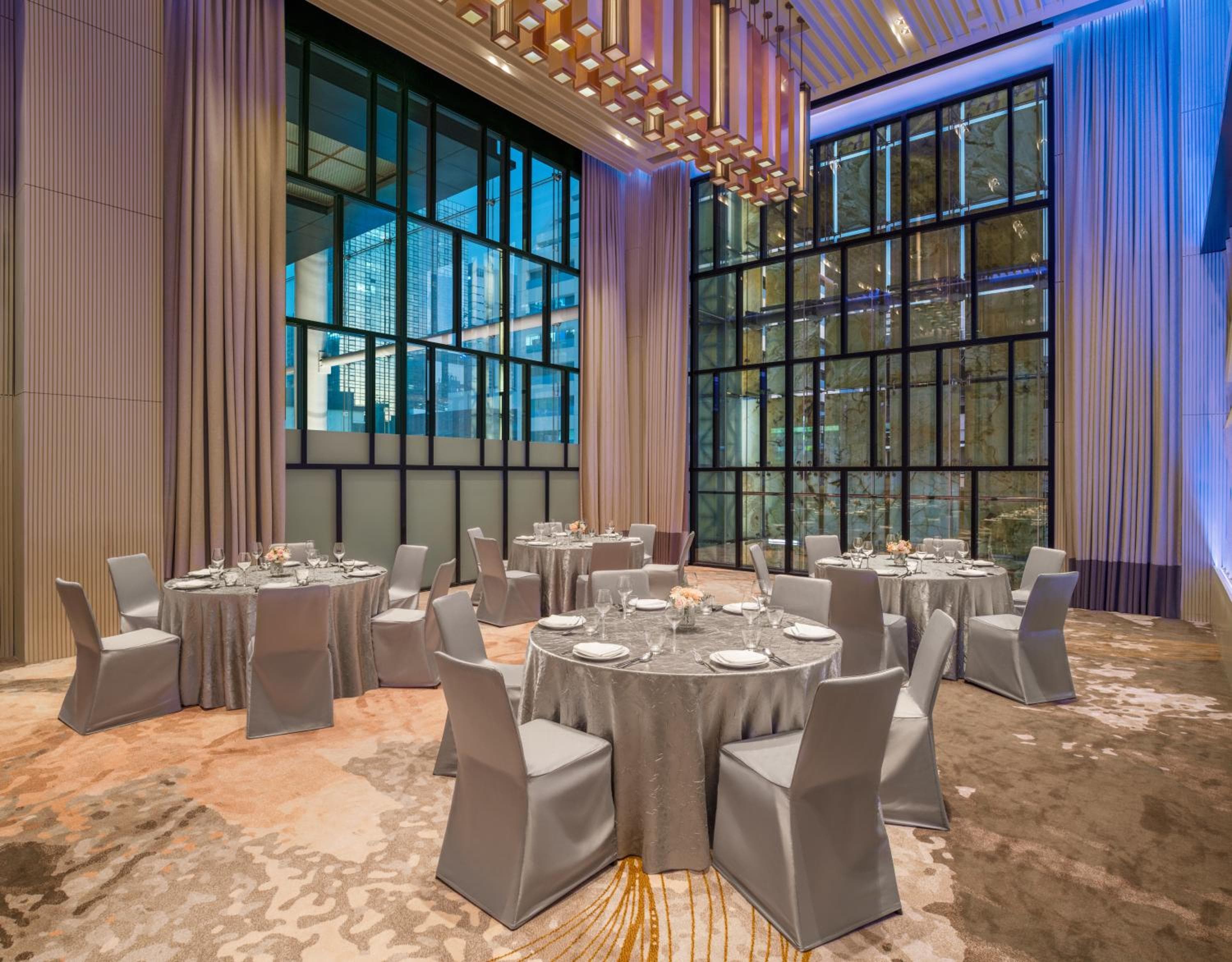 Le Meridien Bangkok — 25
