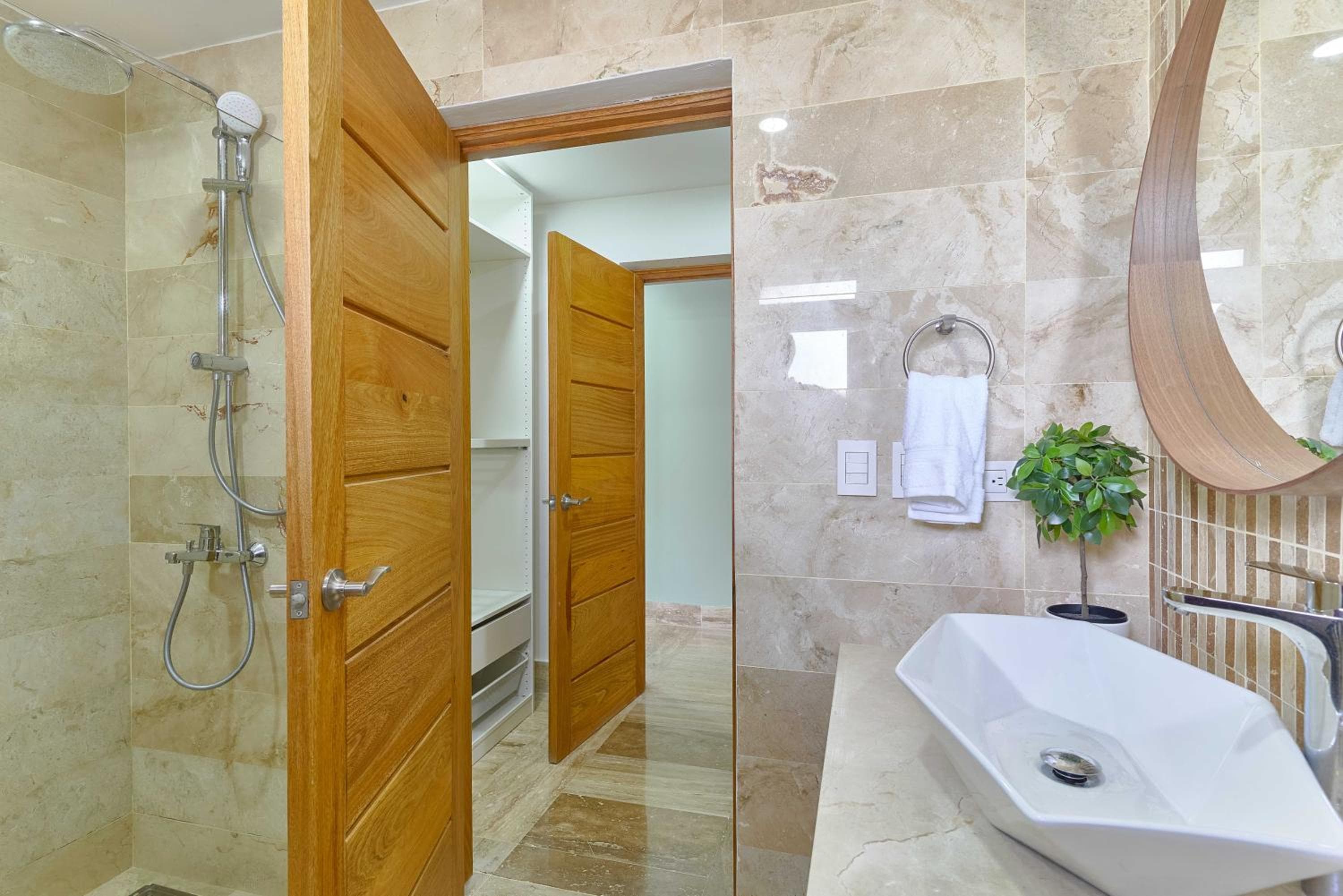 Costa Atlantica Punta Cana - Beach Vacation Condos — 16
