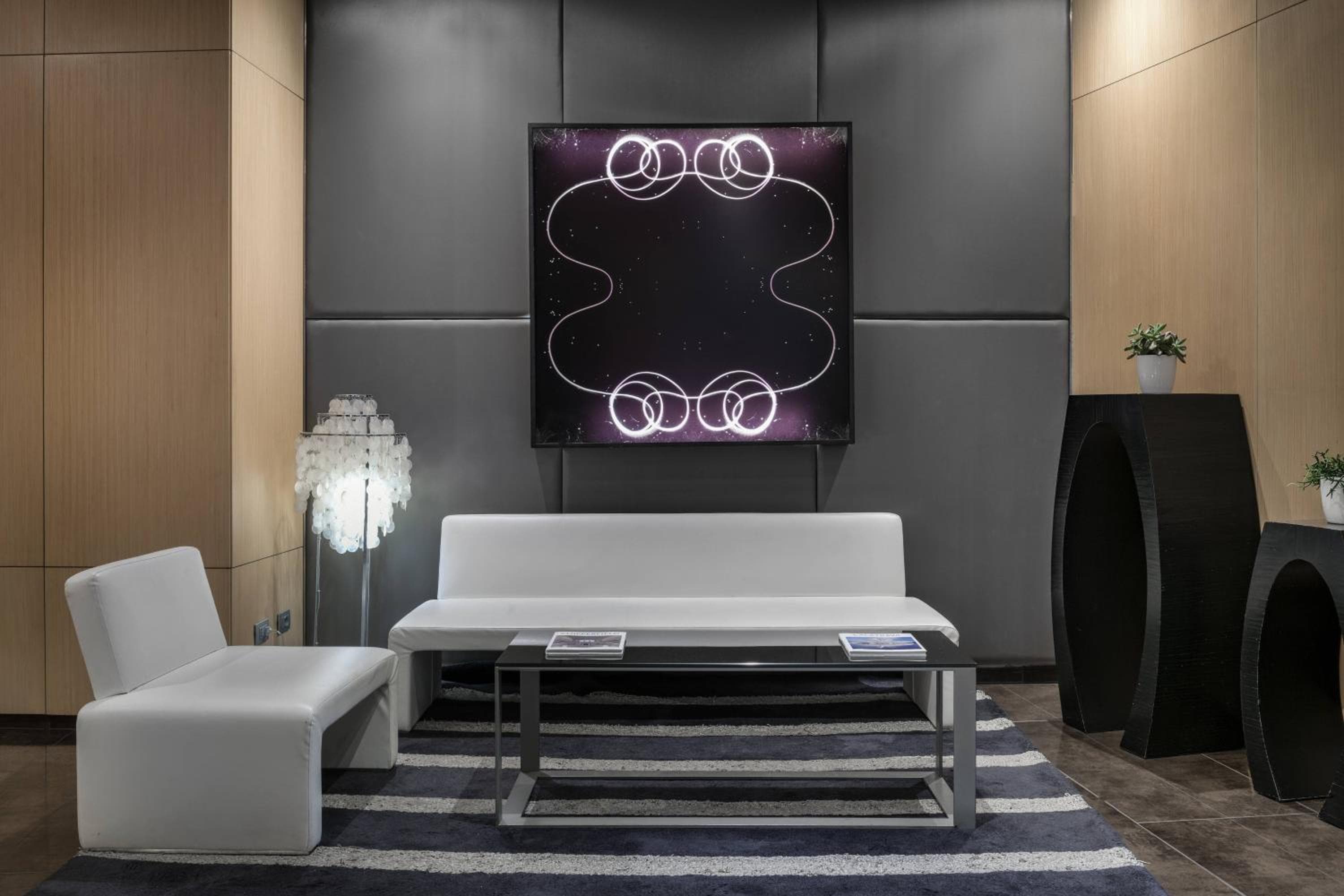 AC Hotel Milano by Marriott — 9