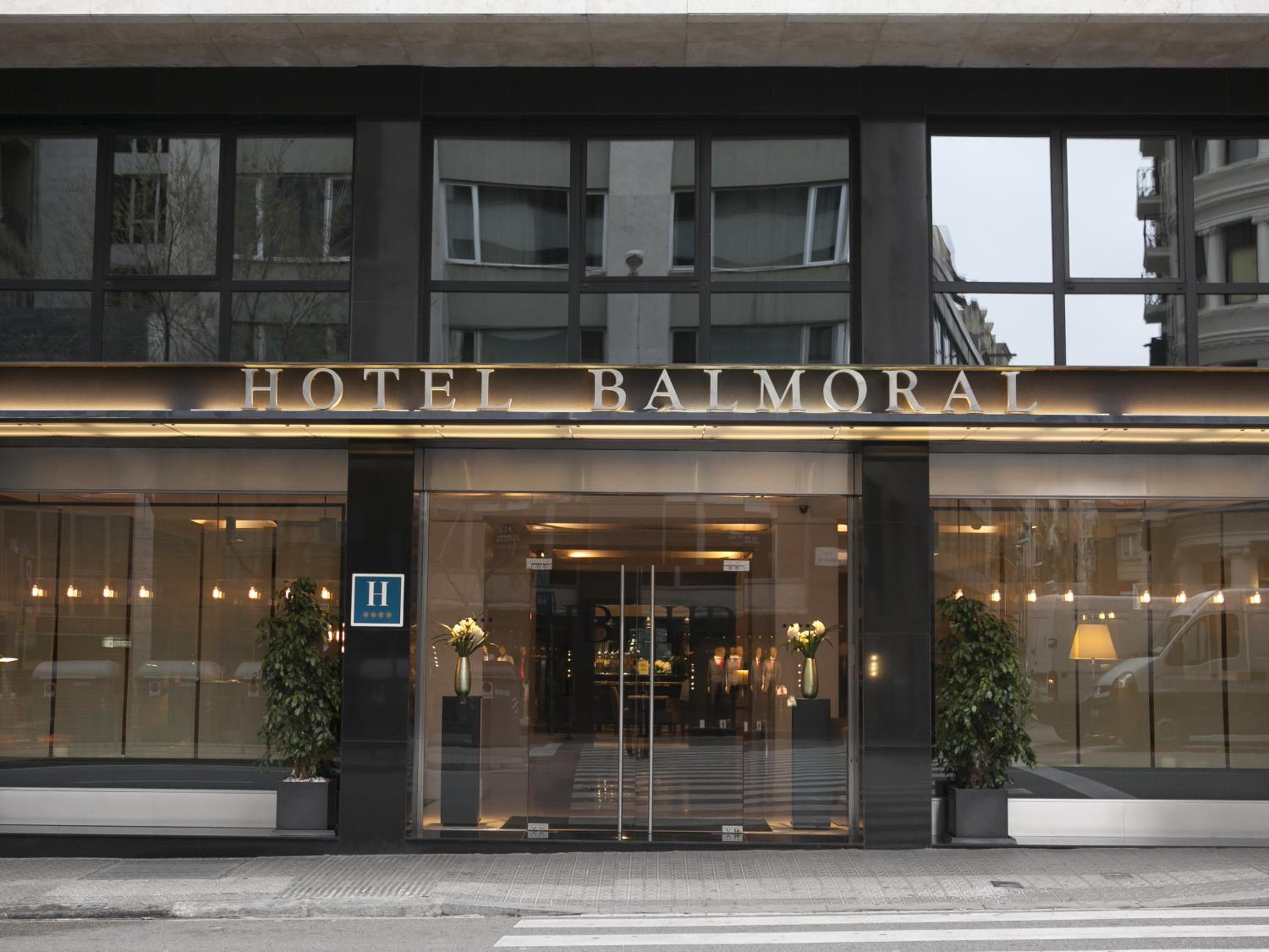 Hotel Balmoral — 1