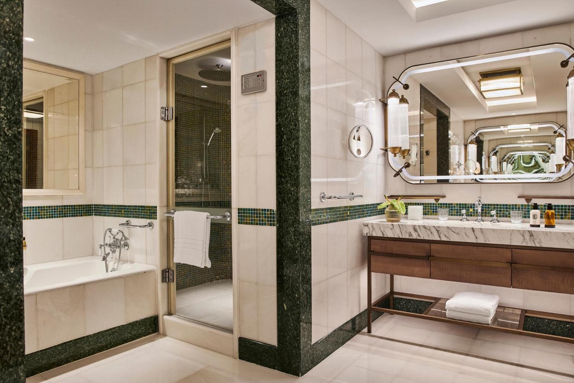 Four Seasons Hotel Istanbul at Sultanahmet — 30