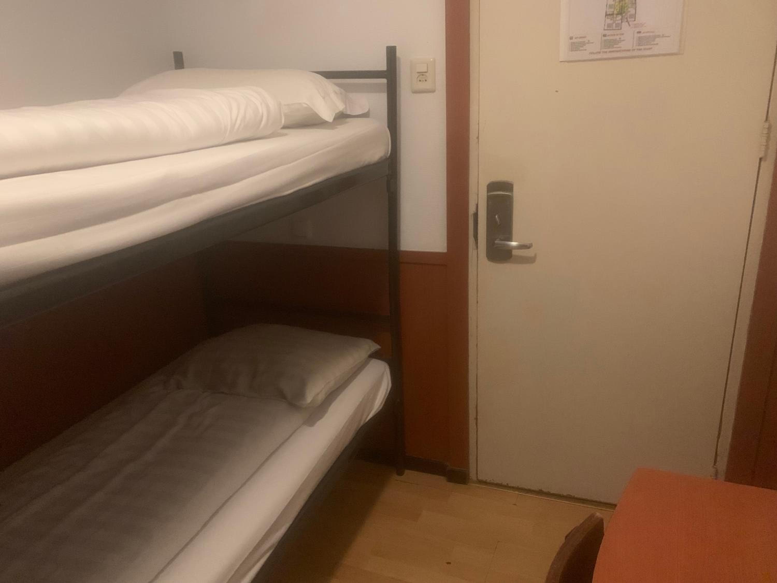 Hotel Continental Amsterdam — 9