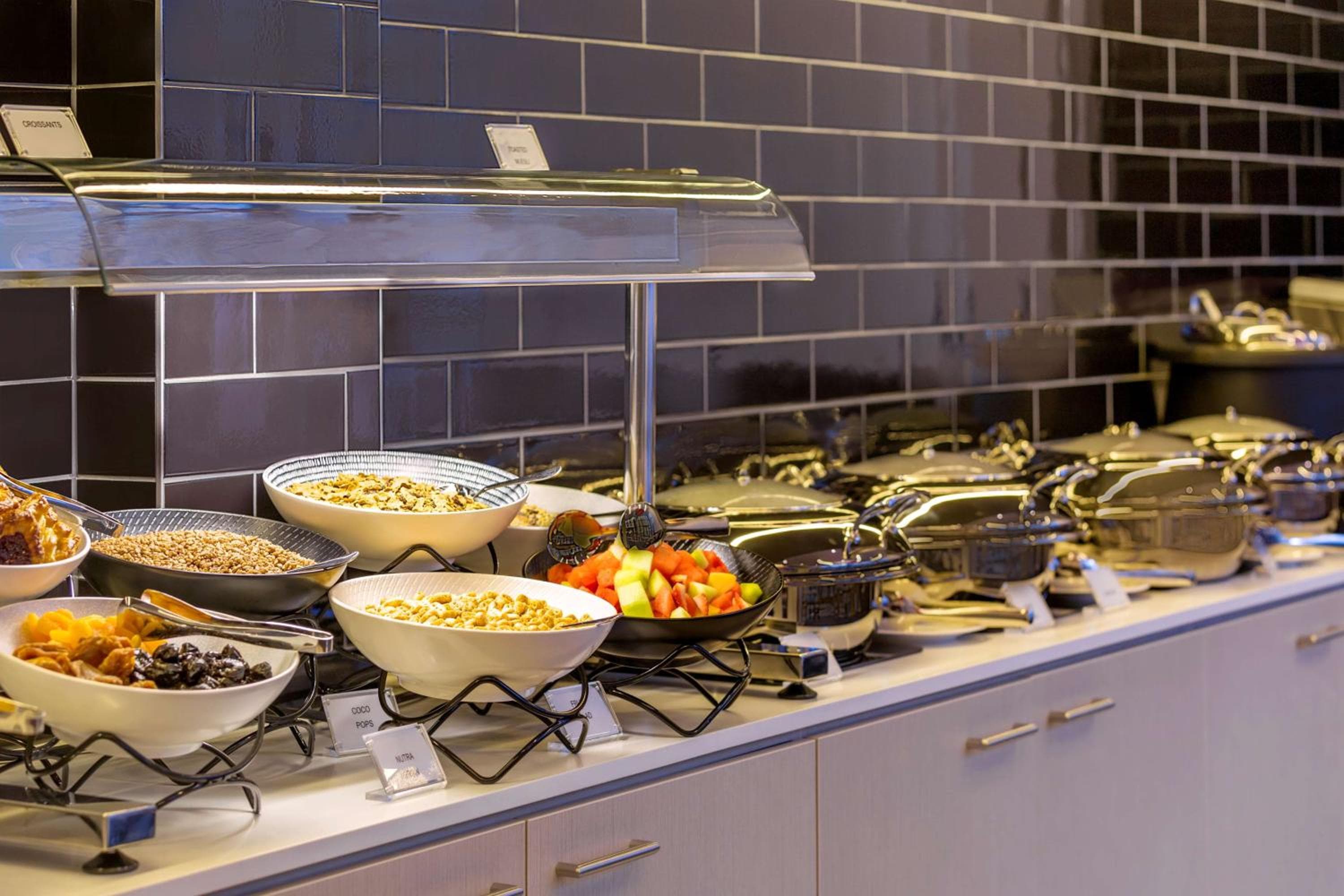 Travelodge Hotel Sydney Airport hotel, 289 King Street, Sydney, Australia — photo 25