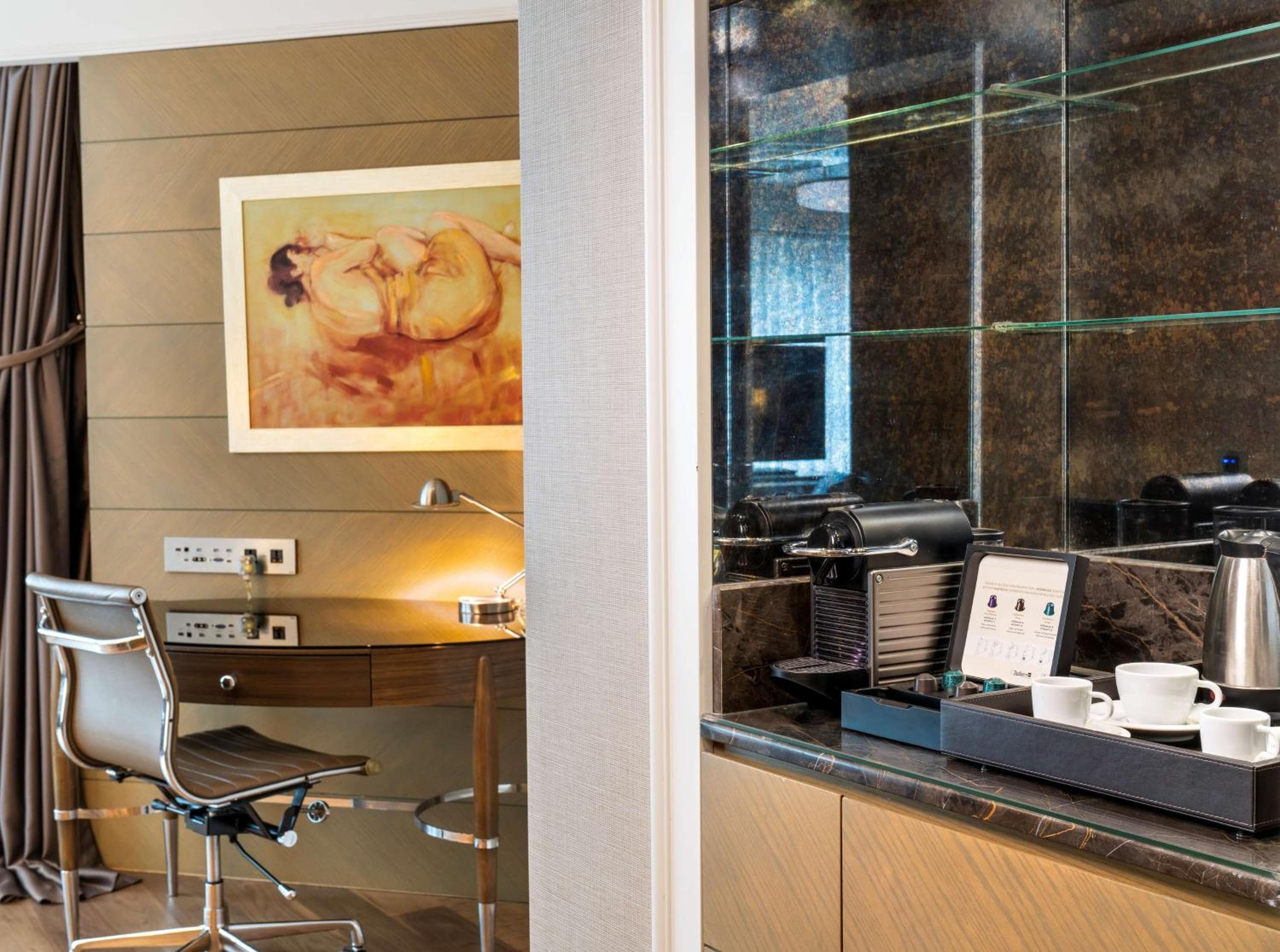 Radisson Blu Hotel, Istanbul Sisli hotel, 19 Mayis Cad. No: 2, Istanbul, Turkey — photo 13