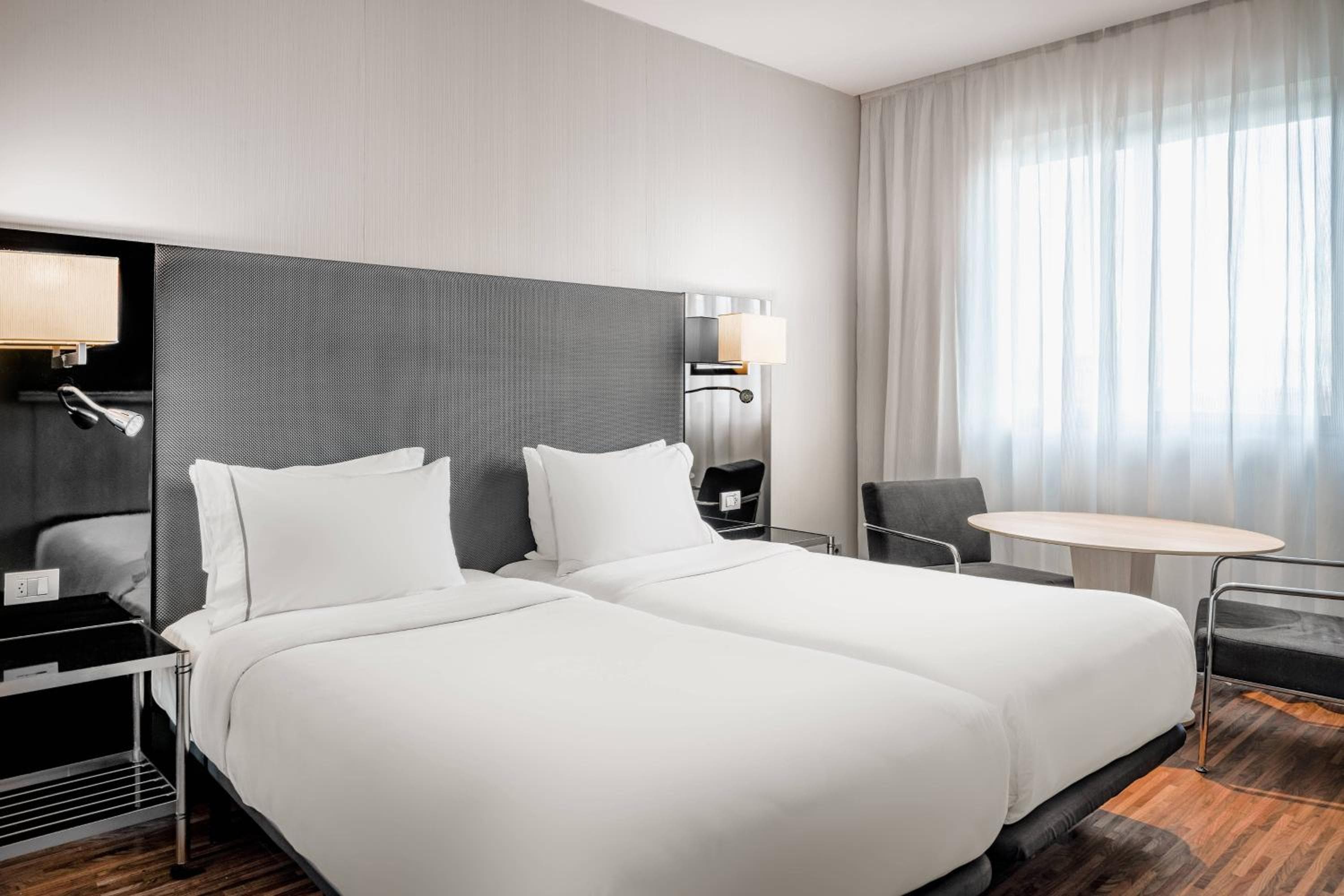 AC Hotel Madrid Feria by Marriott — 4