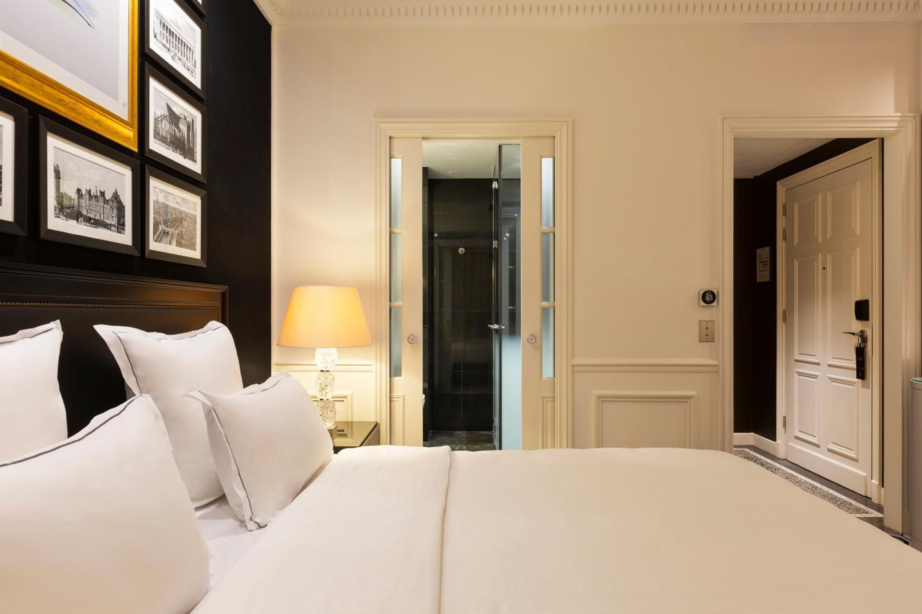 Hôtel Keppler — 24