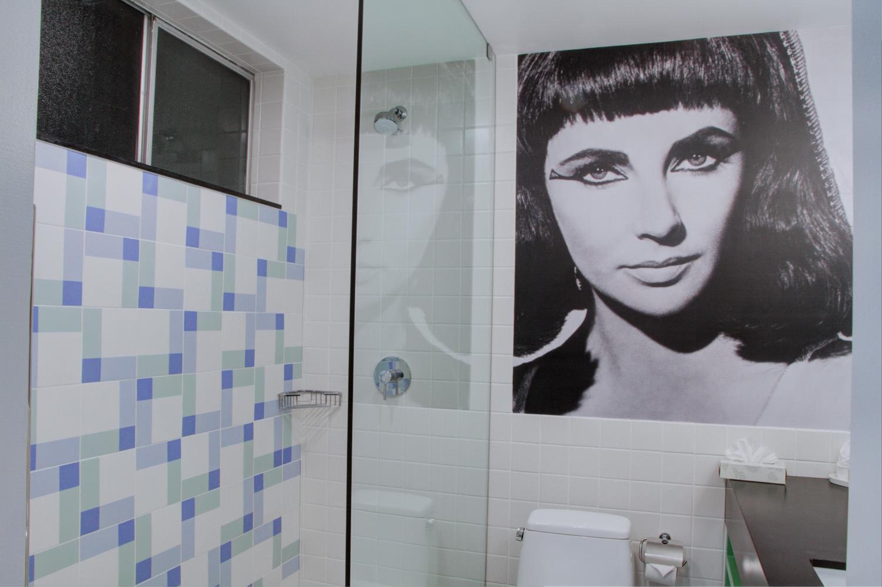 The Hollywood Franklin Hotel near Universal Studios — 10