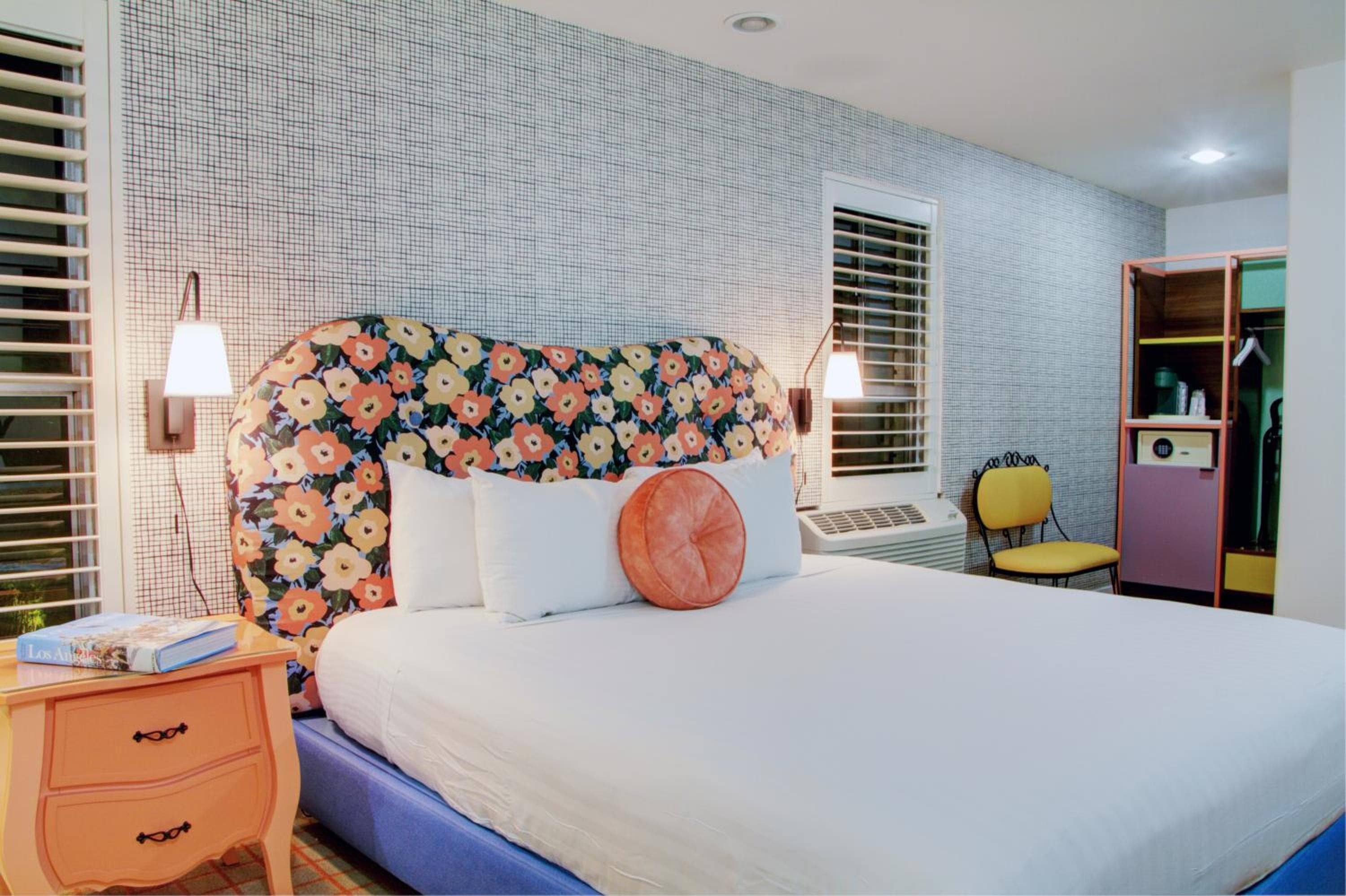 The Hollywood Franklin Hotel near Universal Studios — 2