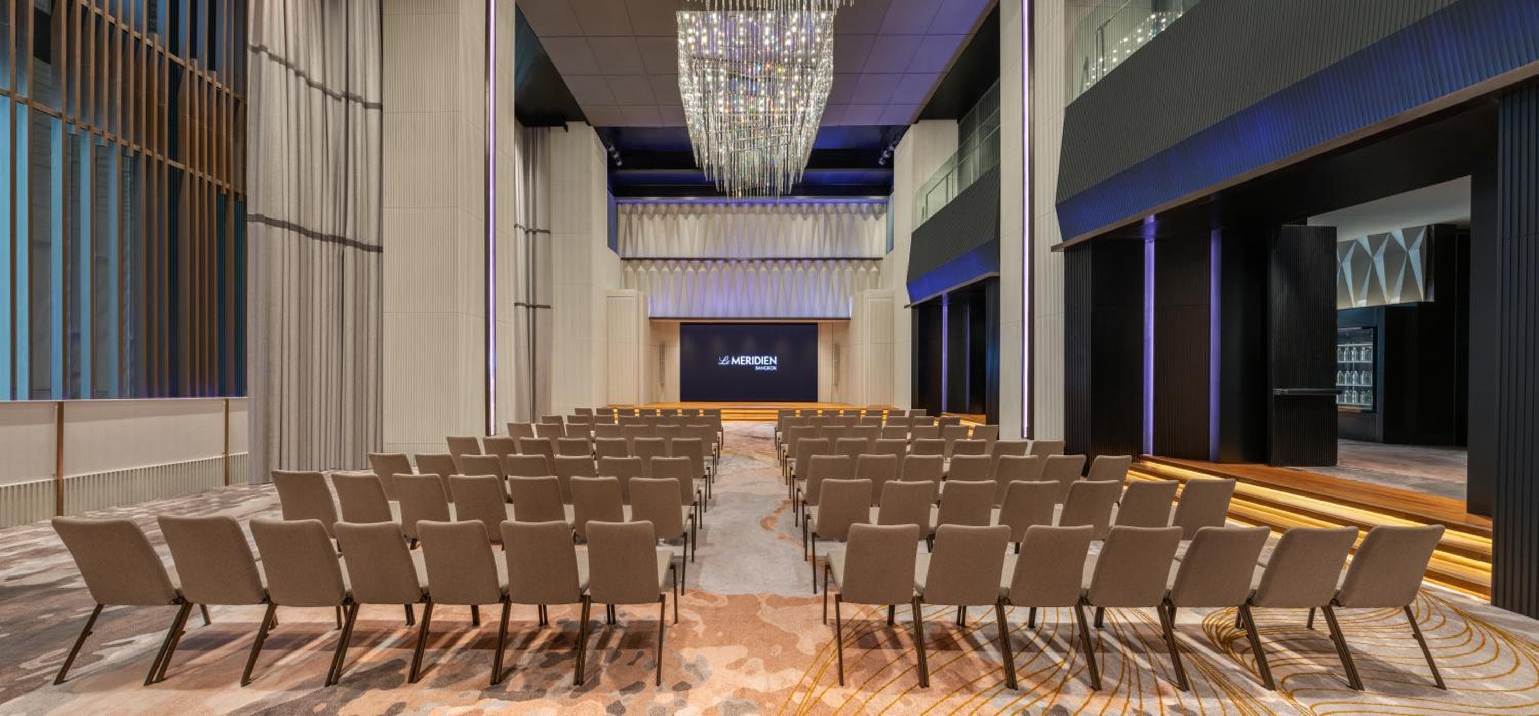 Le Meridien Bangkok — 11