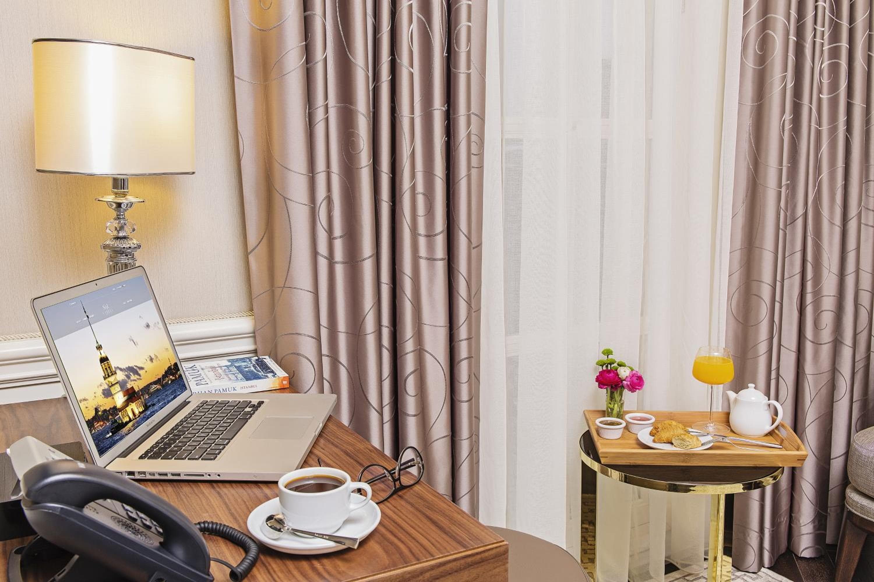 Meroddi Bagdatliyan Hotel — 20
