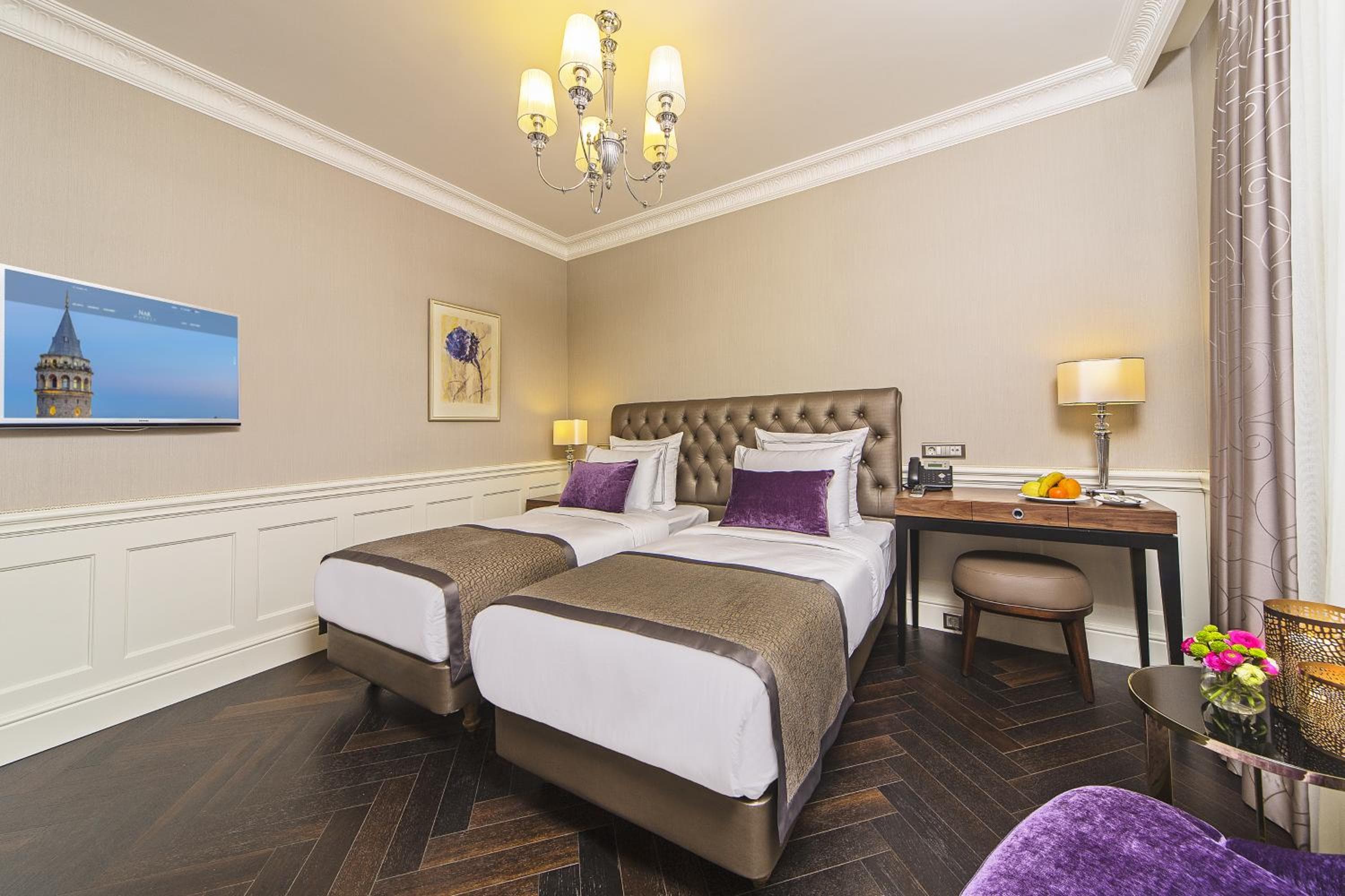 Meroddi Bağdatlıyan - 1892 Heritage Rooms by Galata Tower — 23