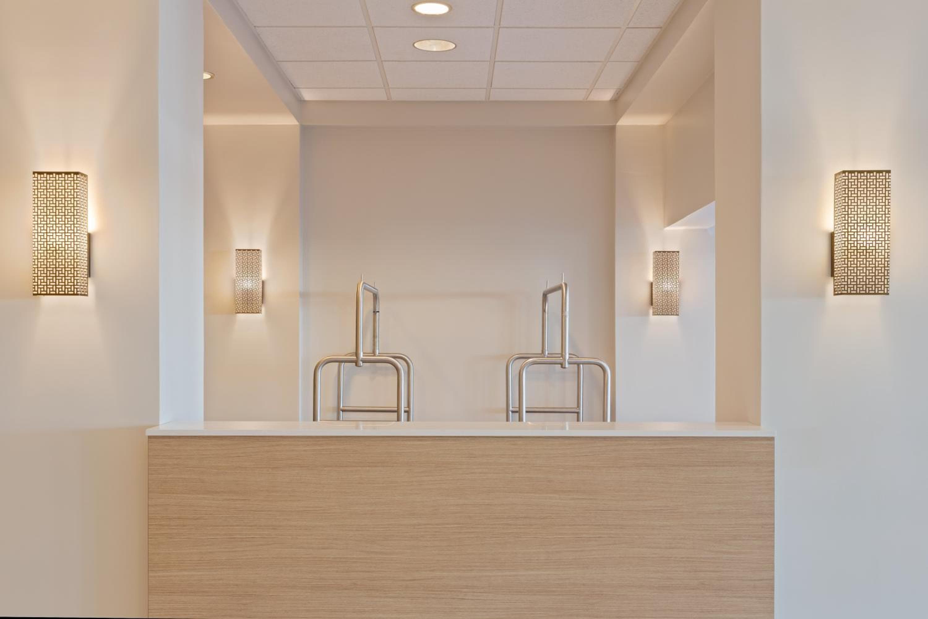 Courtyard by Marriott across Universal Orlando — 16