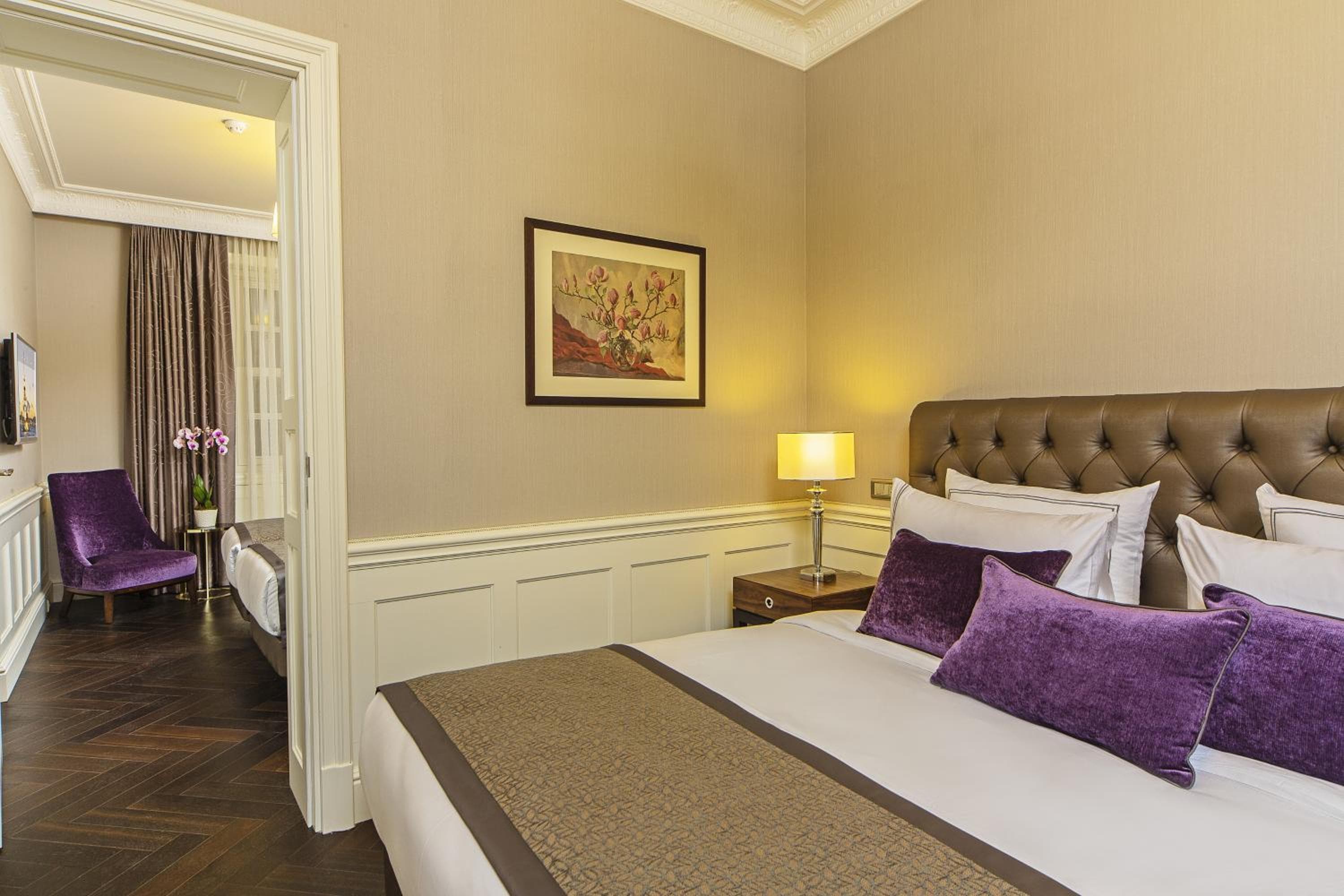 Meroddi Bagdatliyan Hotel — 27