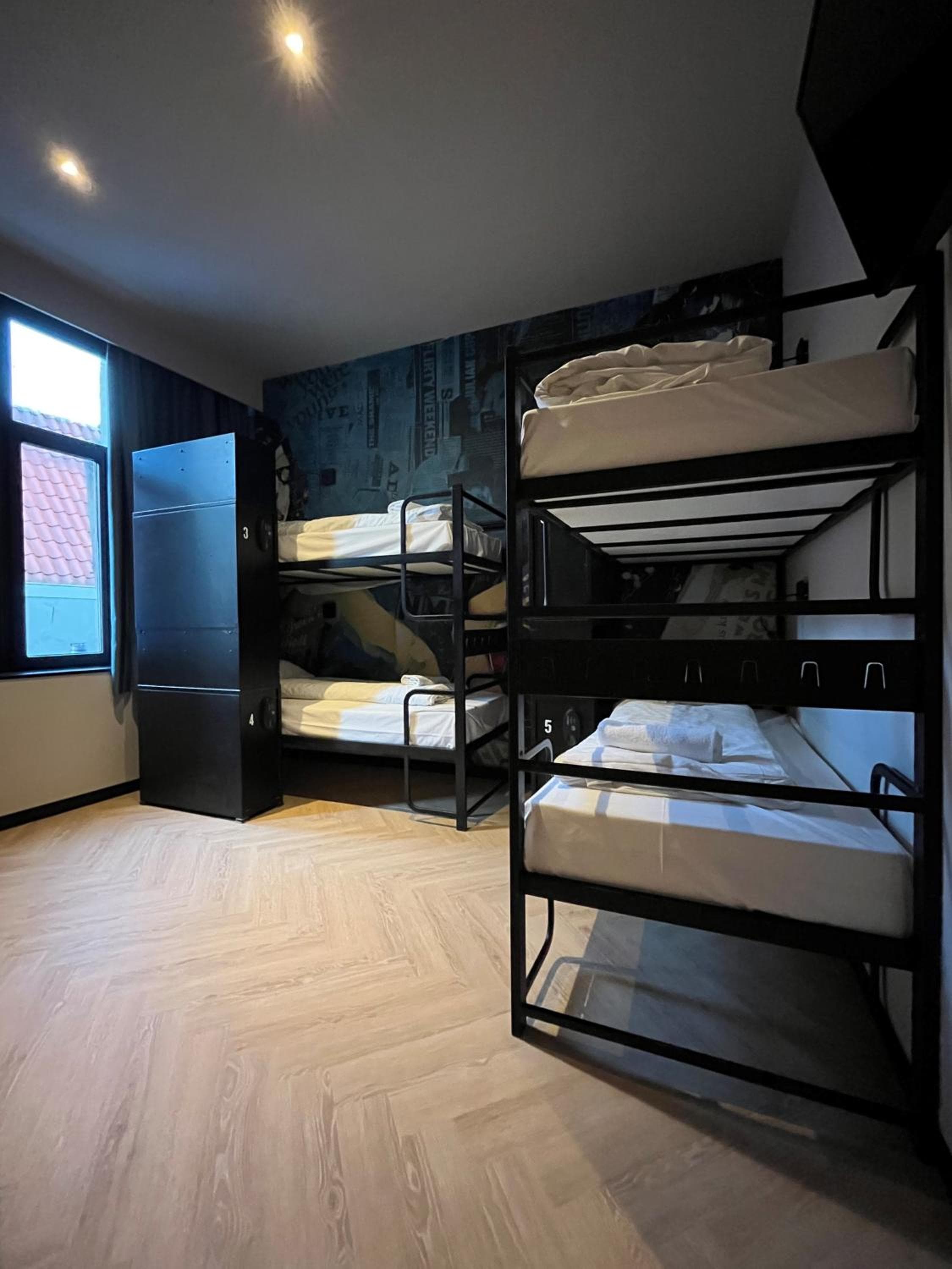 Heart of Amsterdam Hostel — 18