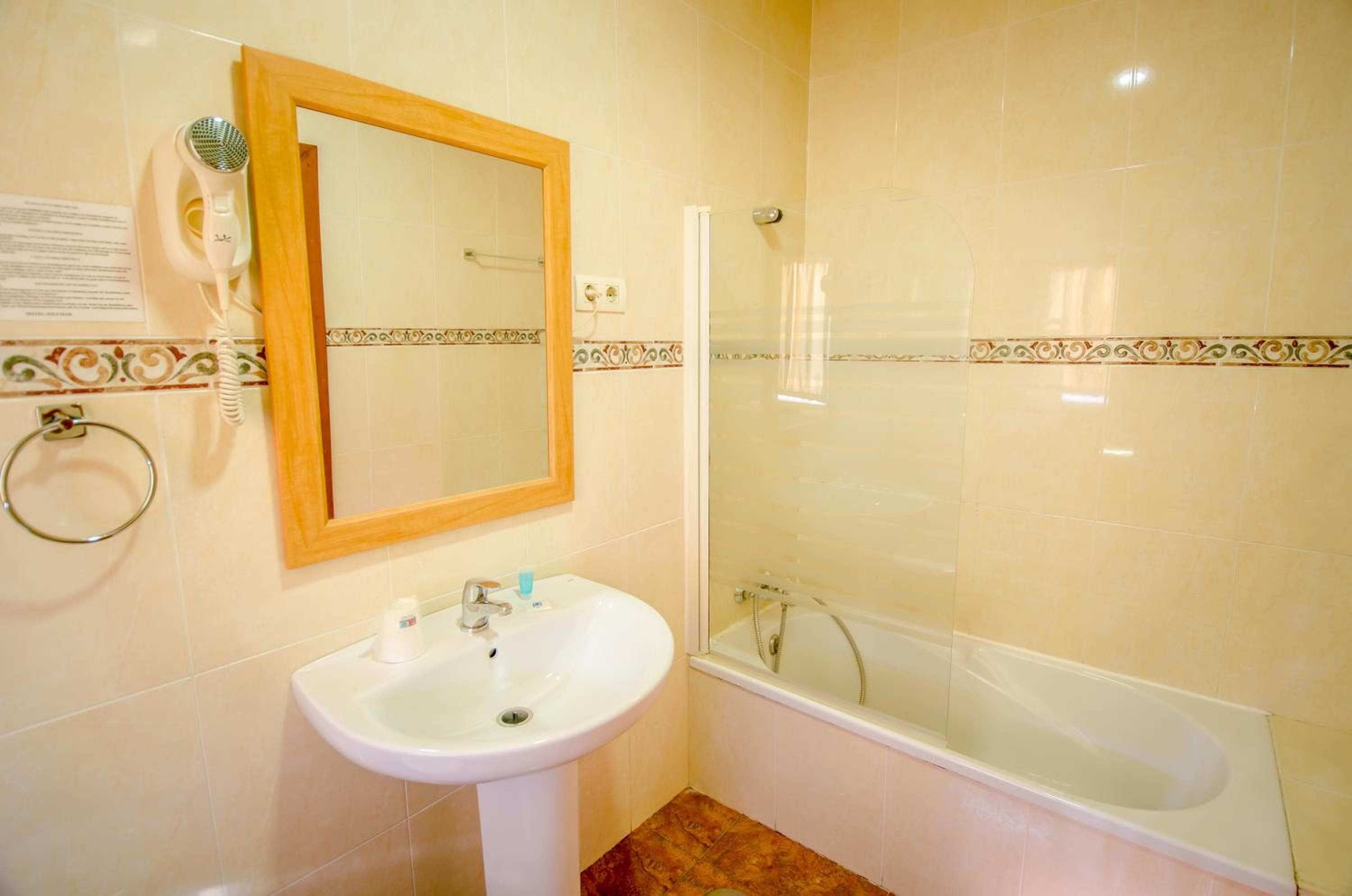 Hotel Solymar — 22