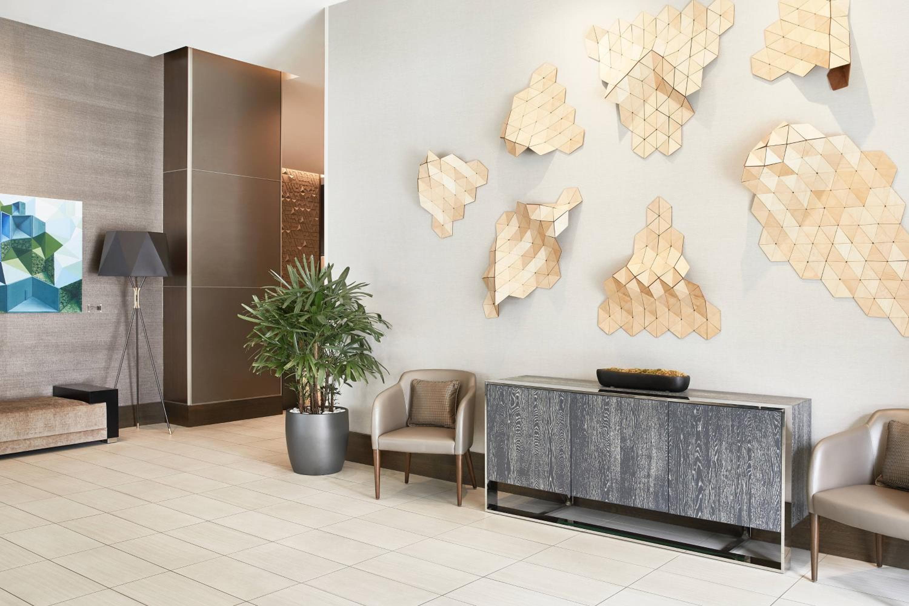 AC Hotel by Marriott Beverly Hills — 5