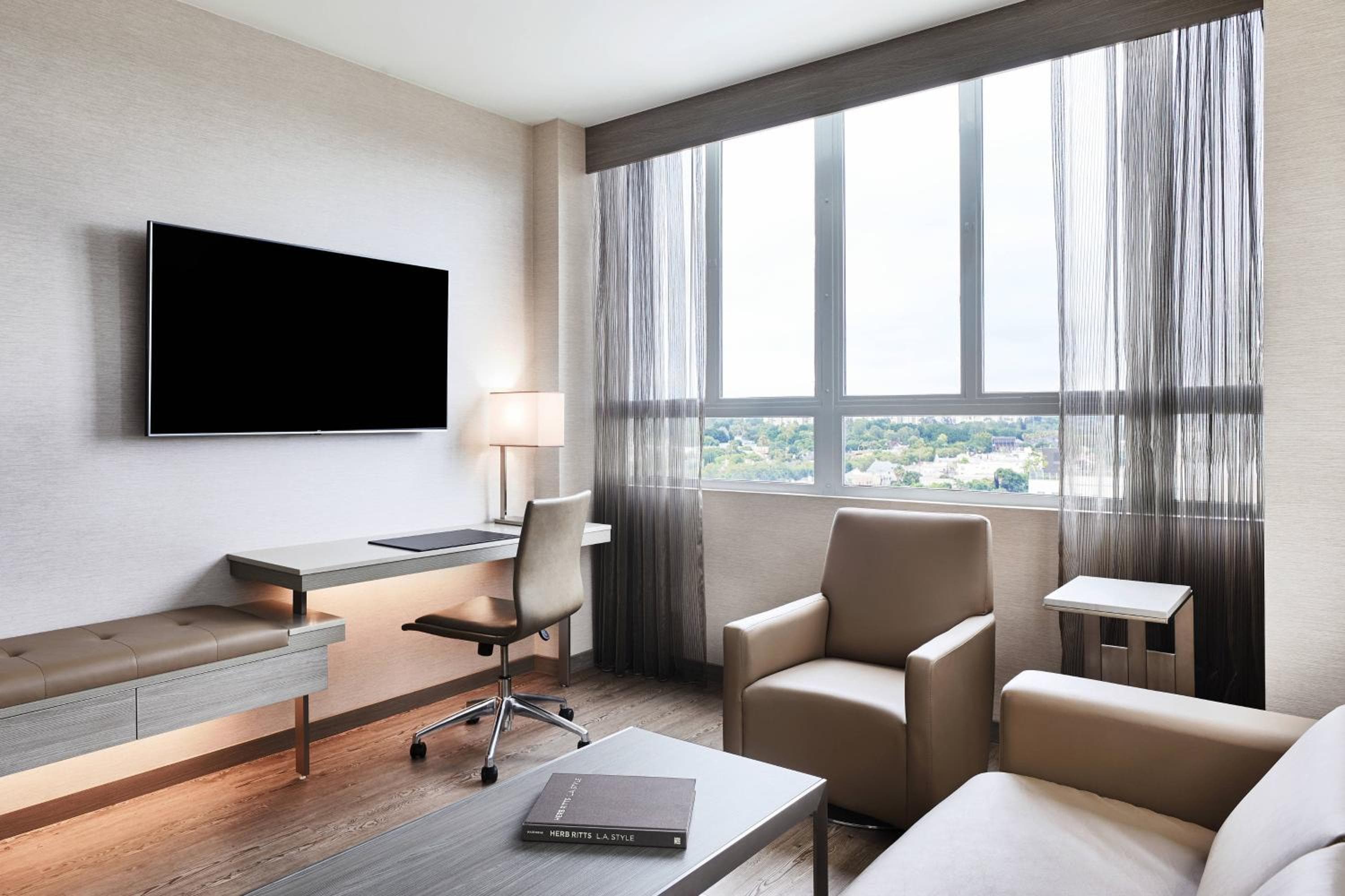 AC Hotel by Marriott Beverly Hills — 22