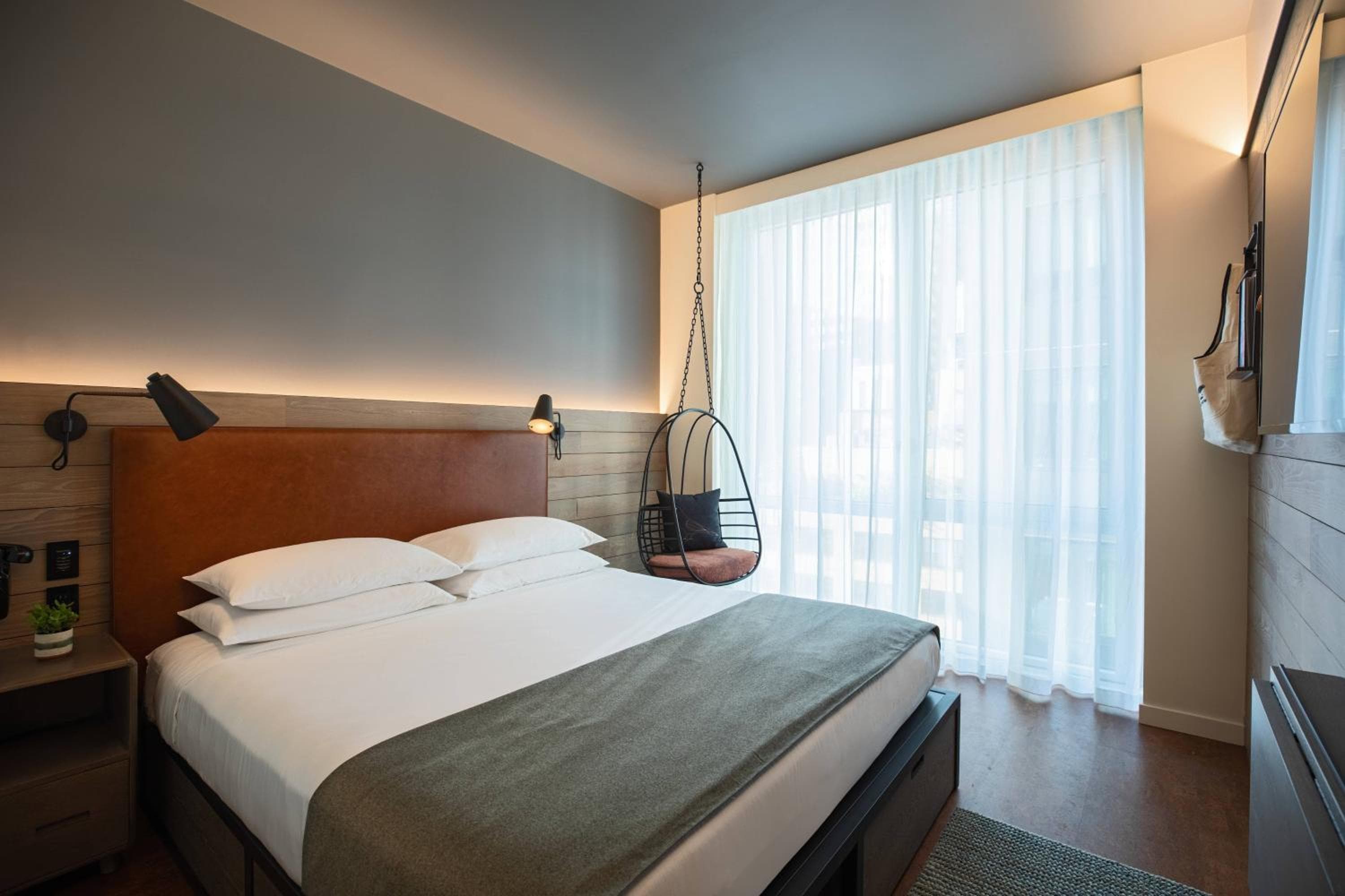 Moxy Nueva York Centro — 20