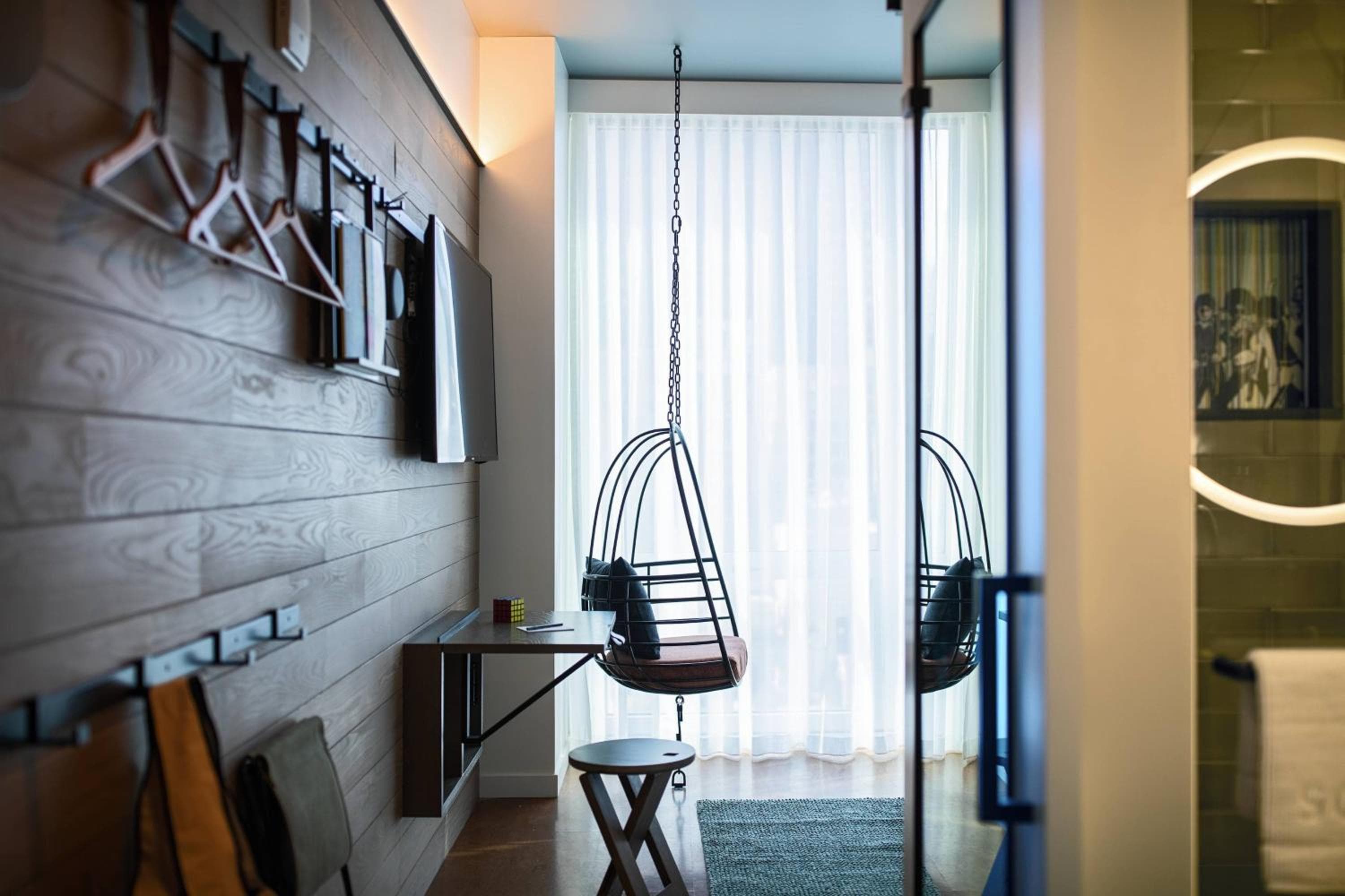 Moxy Nueva York Centro — 30