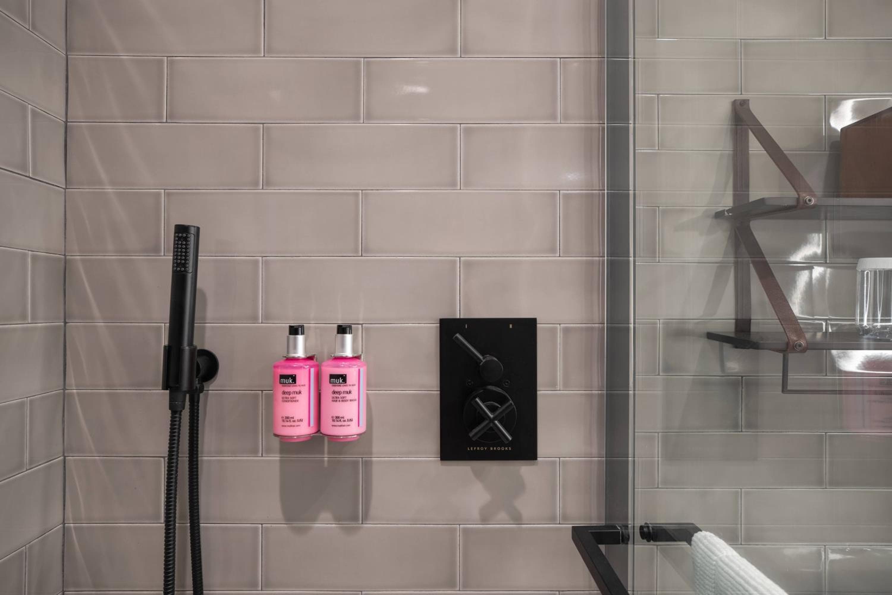 Moxy NYC Downtown — 14