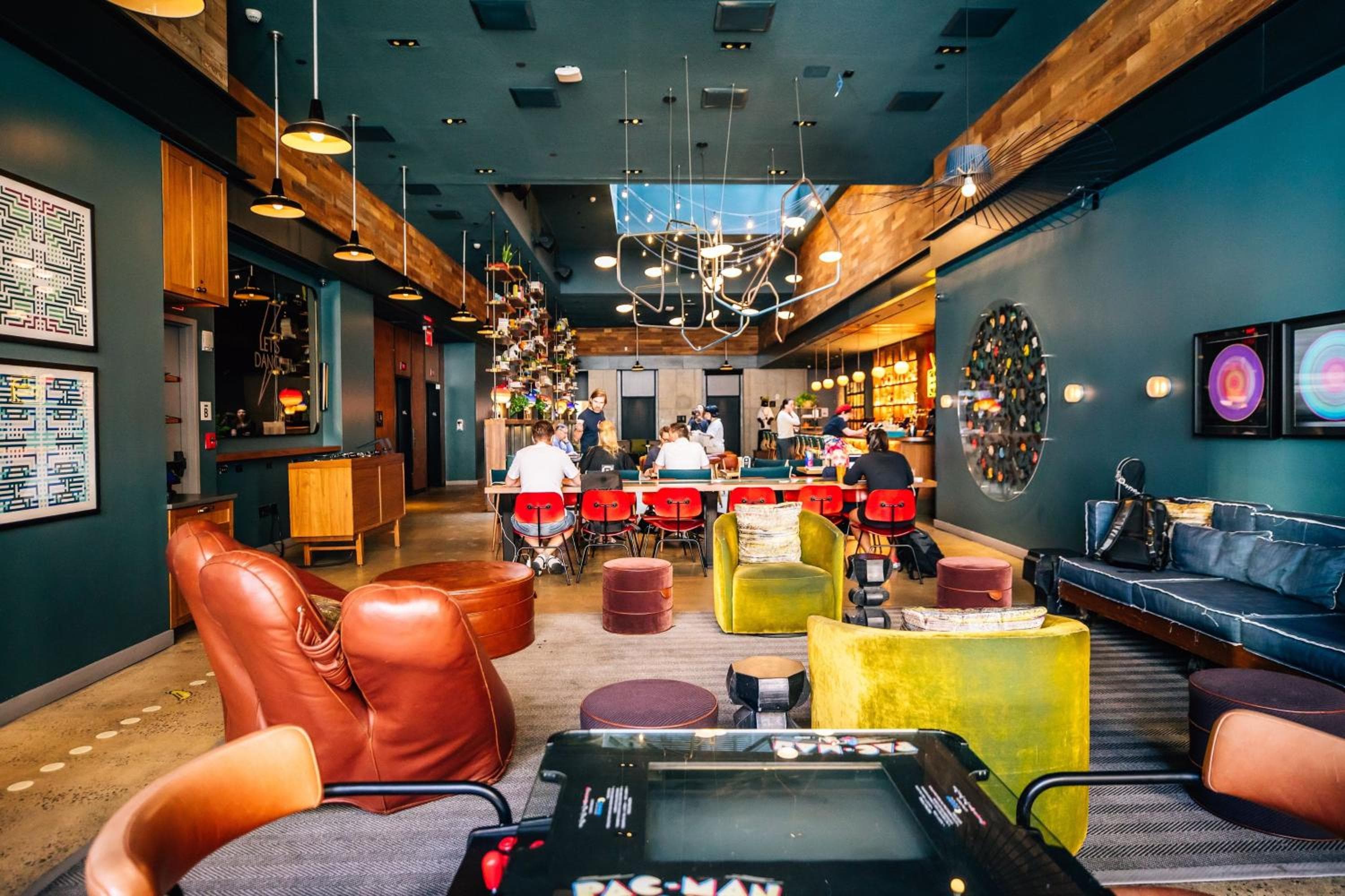 Moxy NYC Downtown — 9