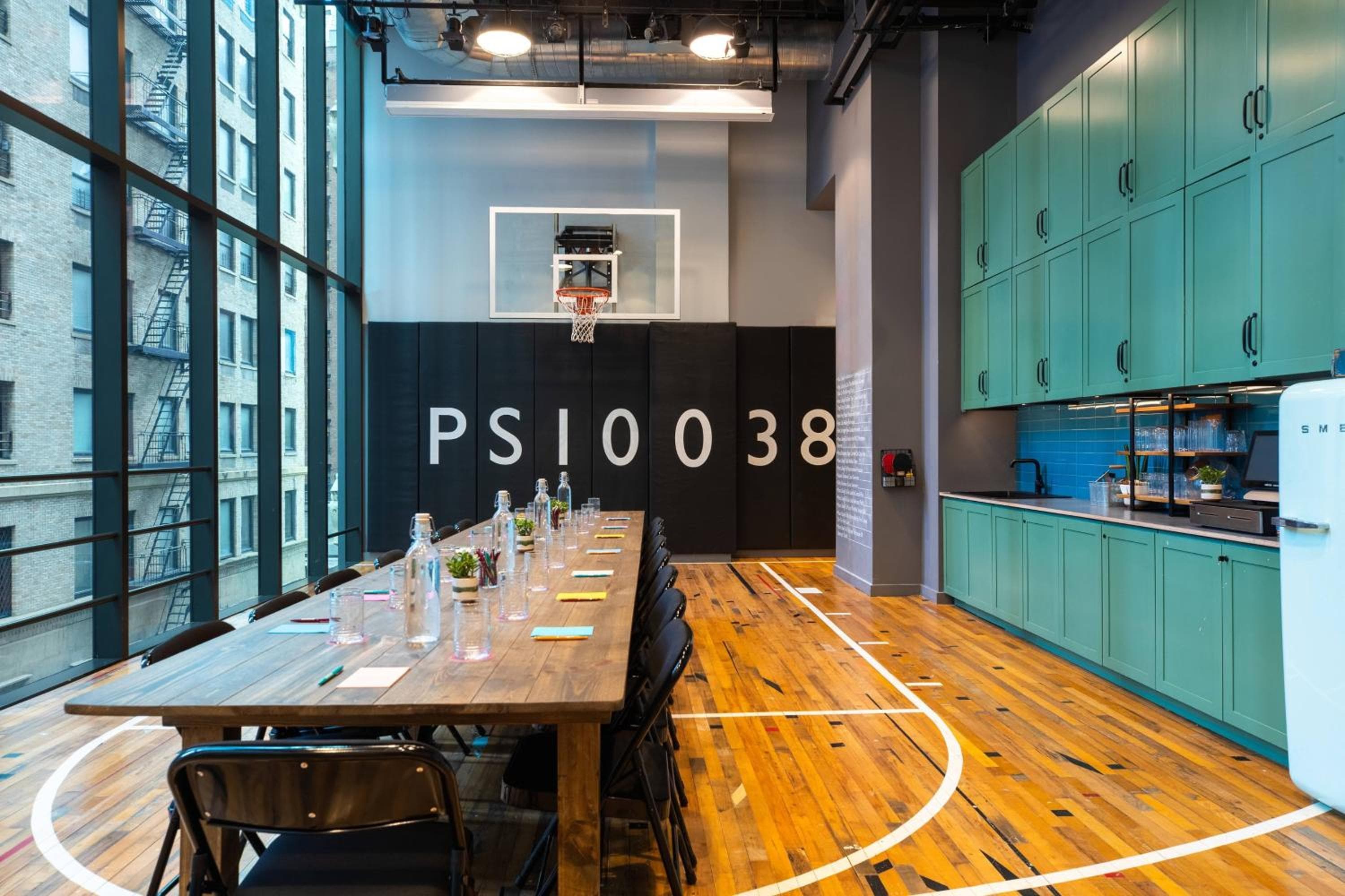 Moxy NYC Downtown — 12
