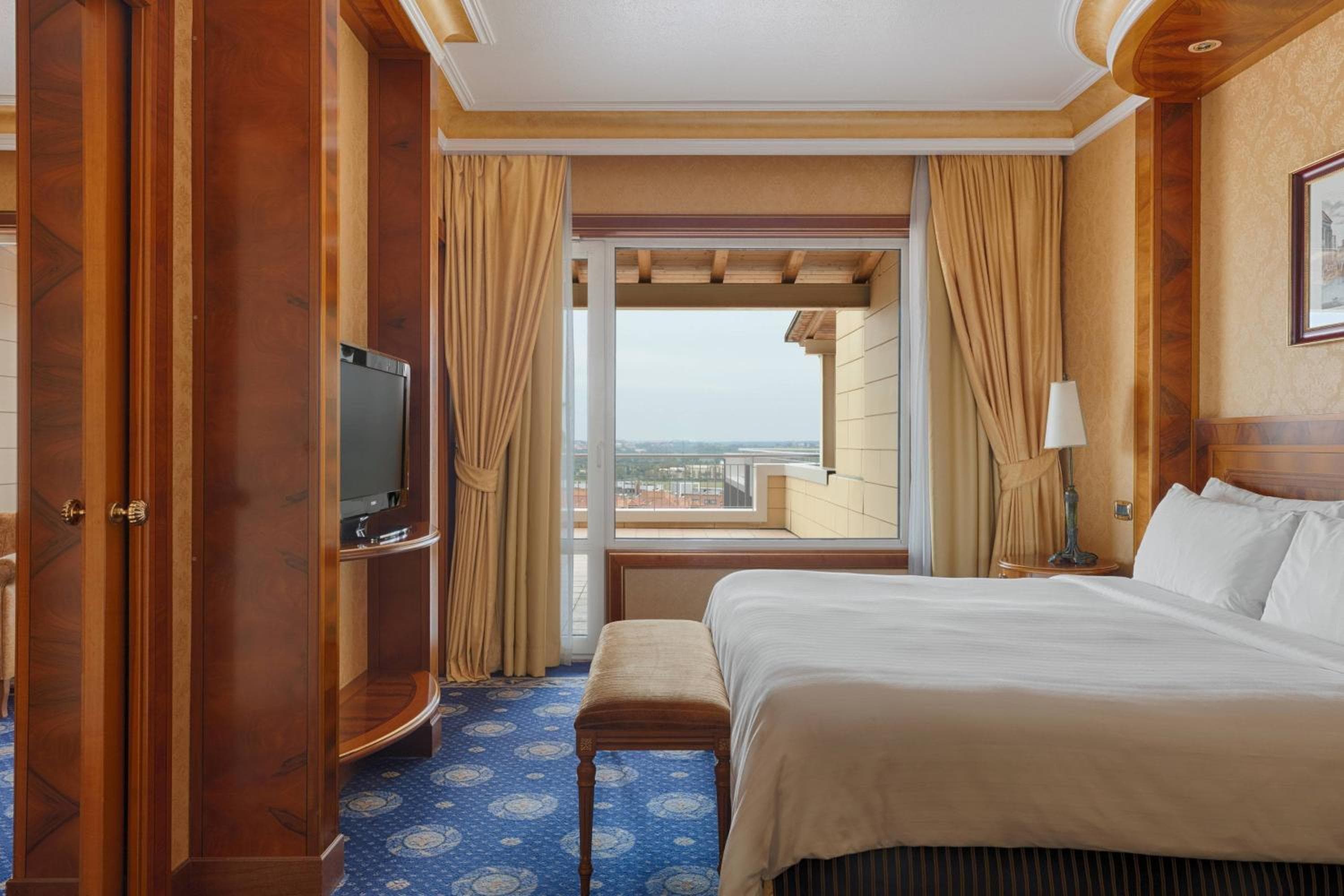 Rome Marriott Park Hotel — 21