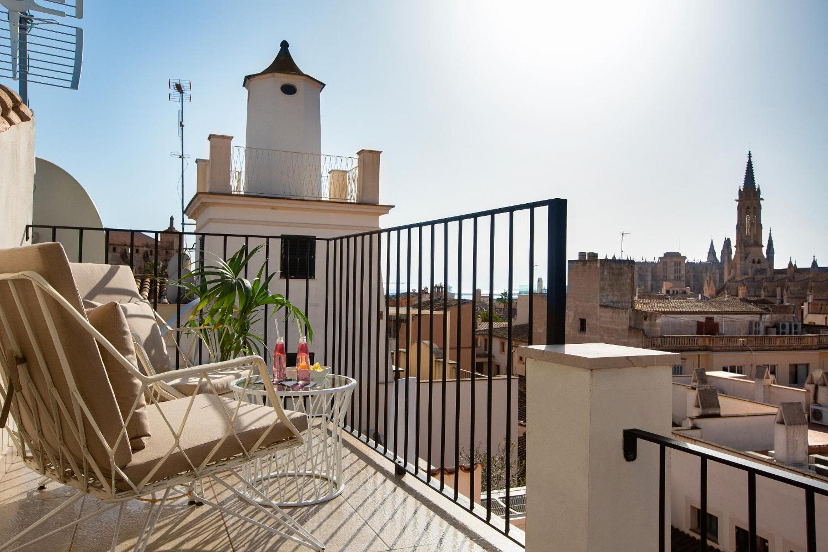 Samaritana Suites — 8