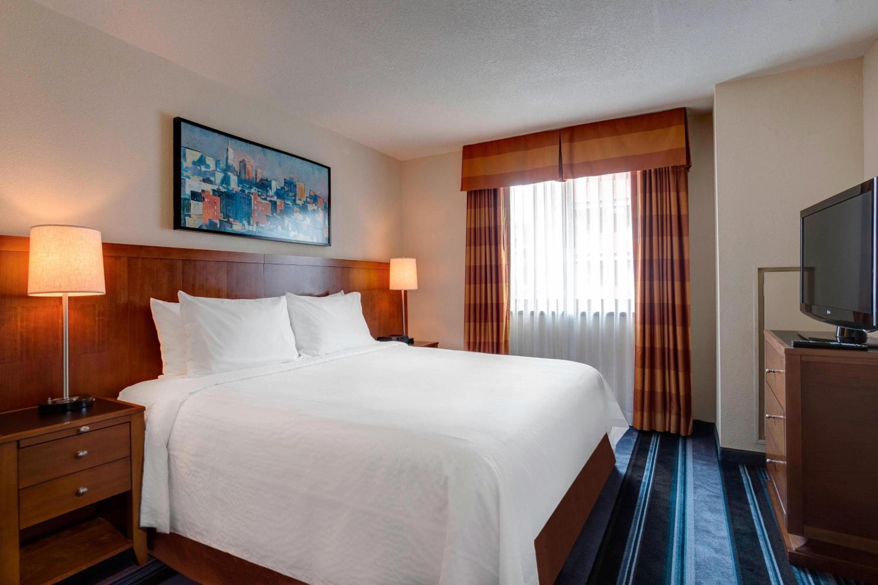 Residence Inn by Marriott New York Manhattan/Times Square — 8