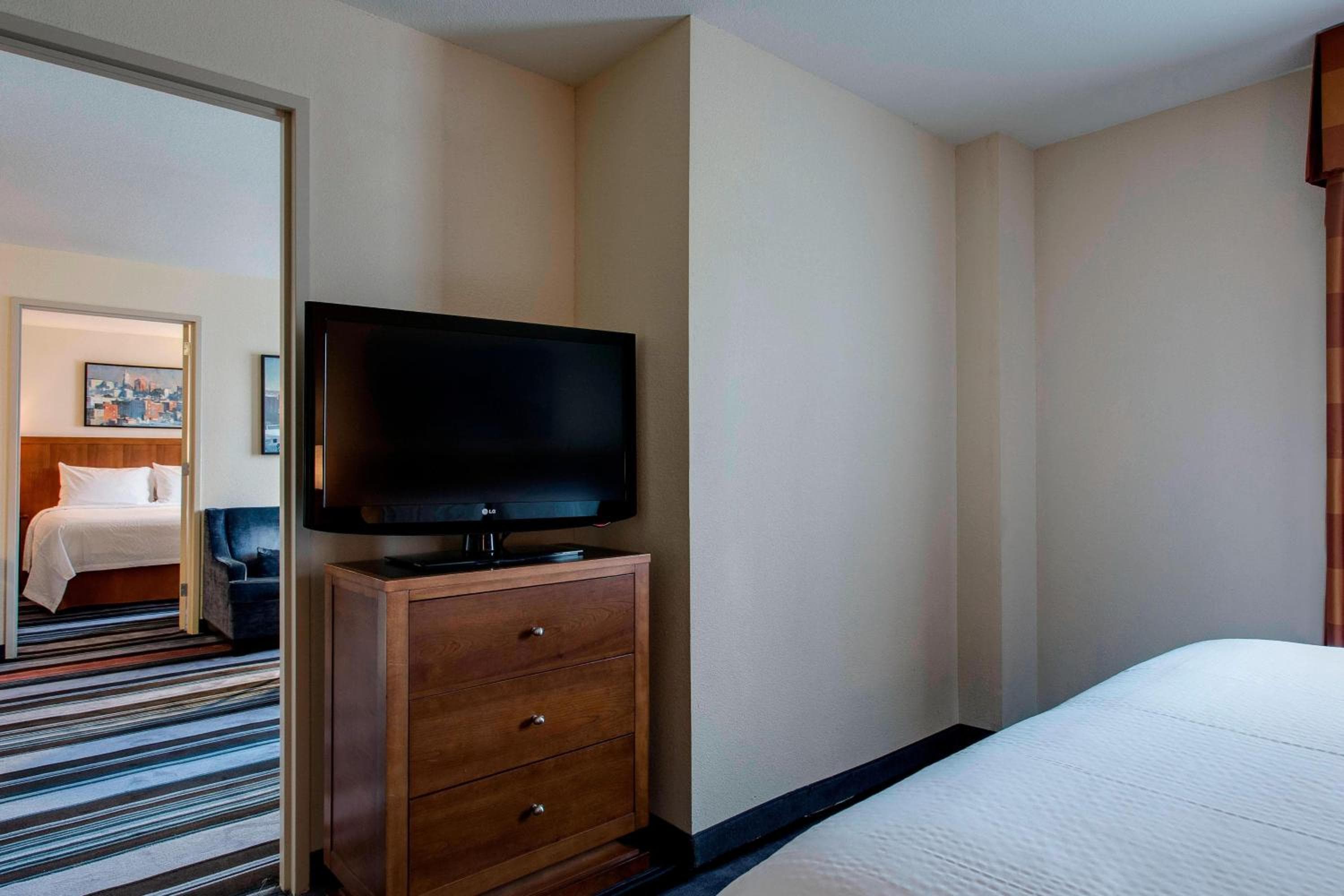 Residence Inn by Marriott New York Manhattan/Times Square — 11