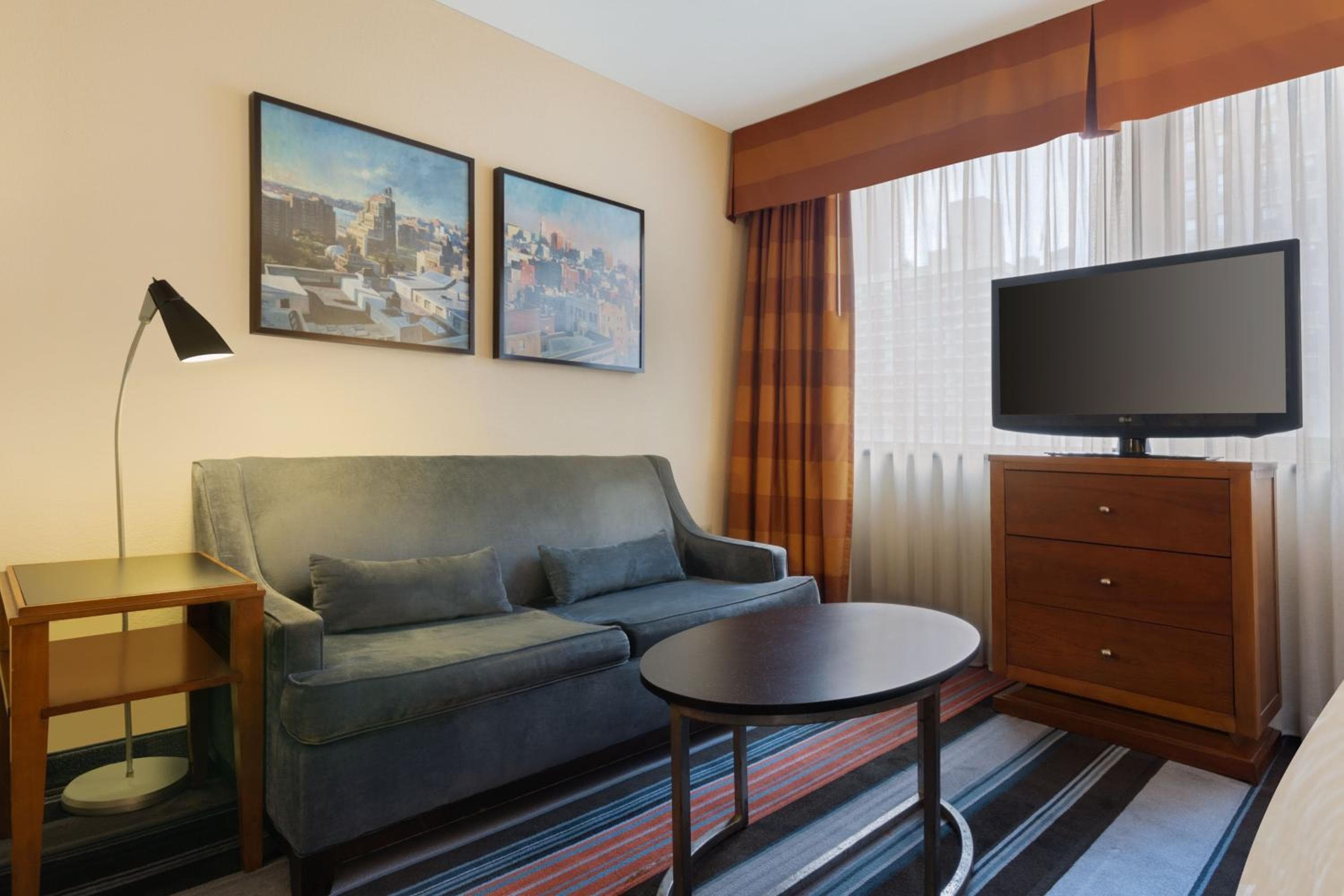 Residence Inn by Marriott New York Manhattan/Times Square — 12