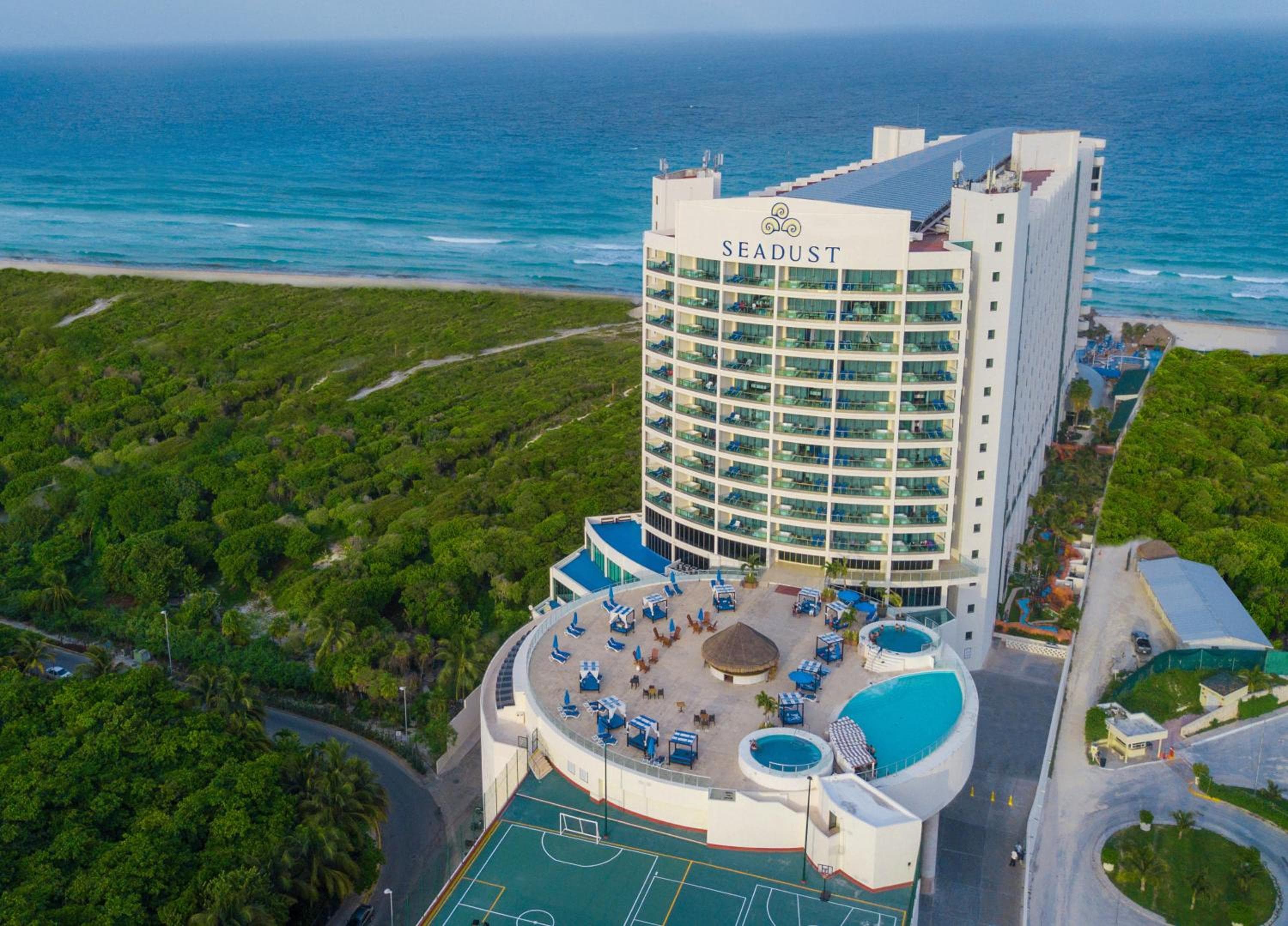 Seadust Cancun Beach Resort - All Inclusive — 1
