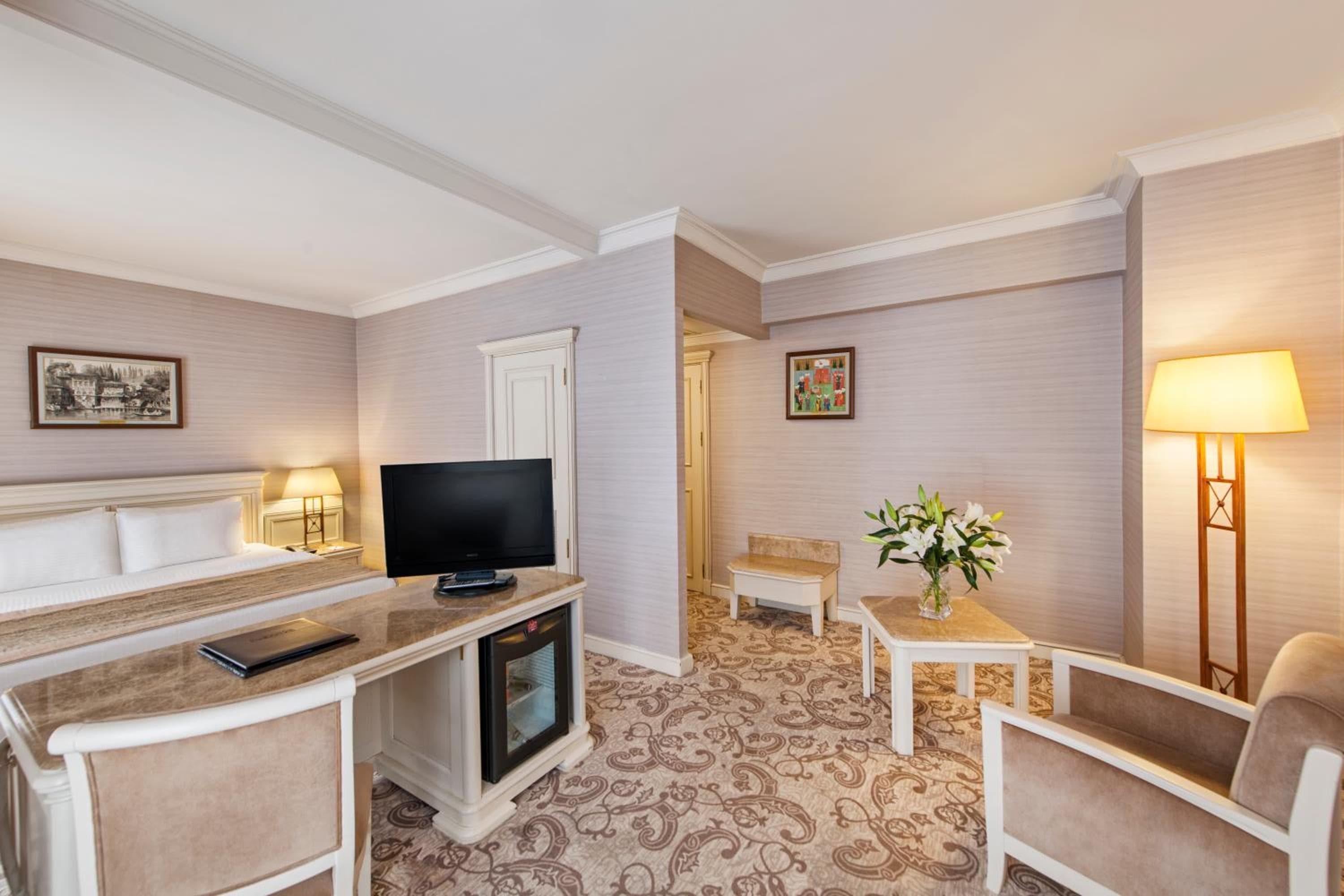 Elite World Comodo Istanbul Taksim — 3