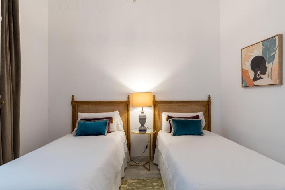 Hostal Roomsole — 24