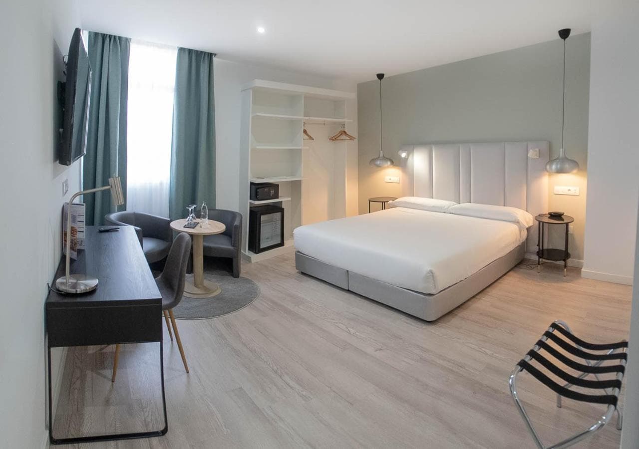 Hotel Pasarela — 22