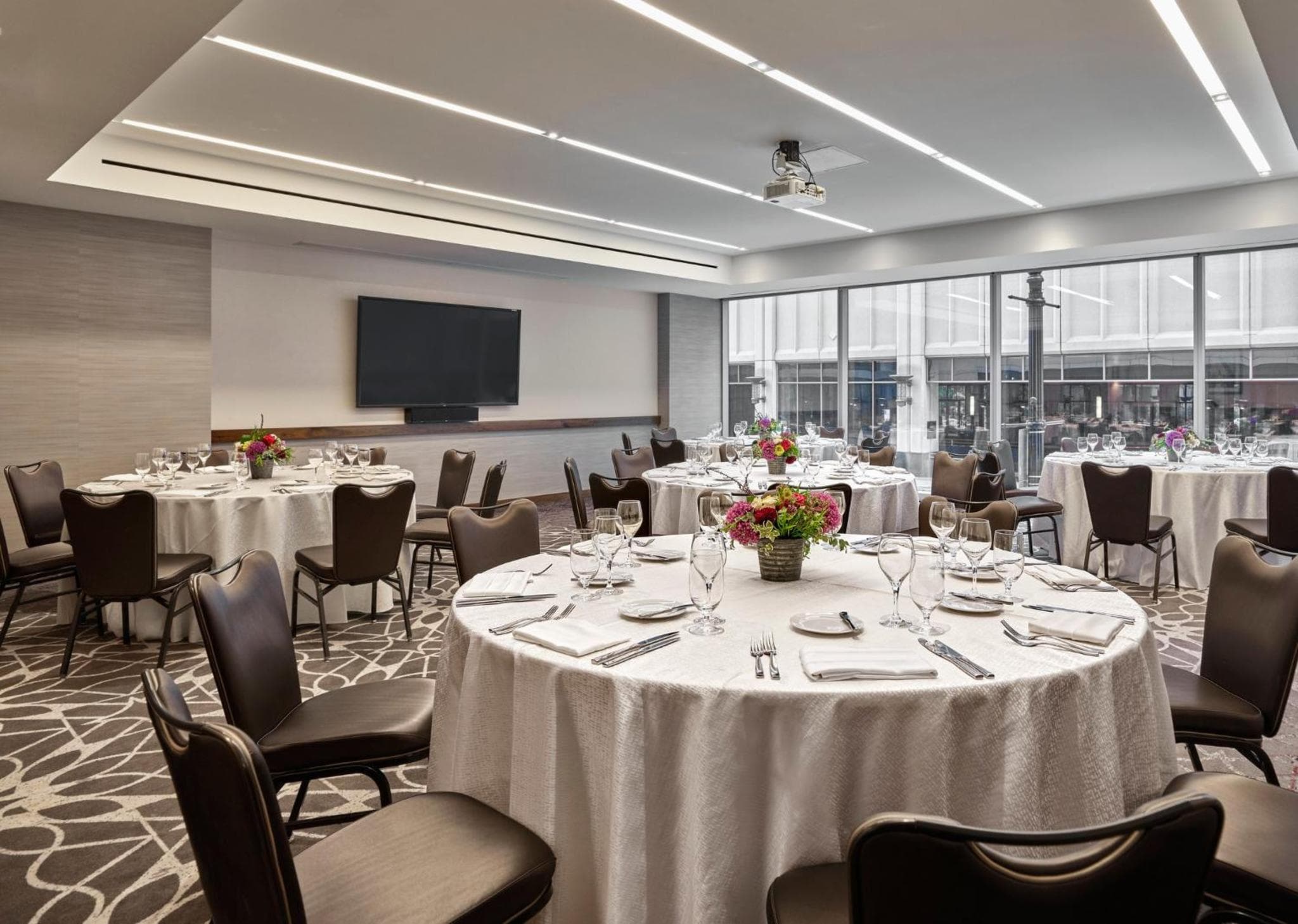 Loews Chicago Hotel hotel, 455 North Park Drive, Chicago, United States — photo 88