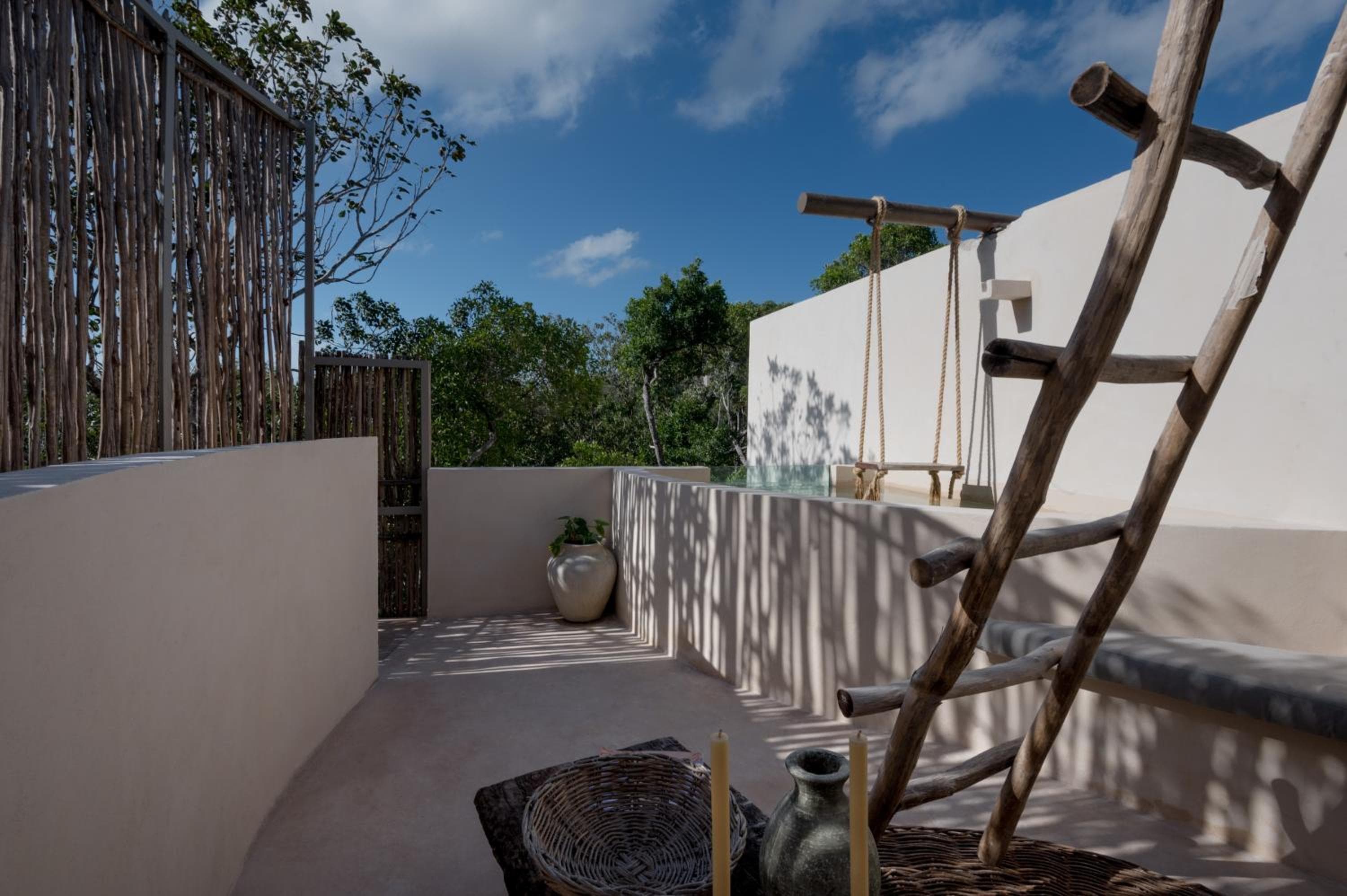 Taio Tulum — 12