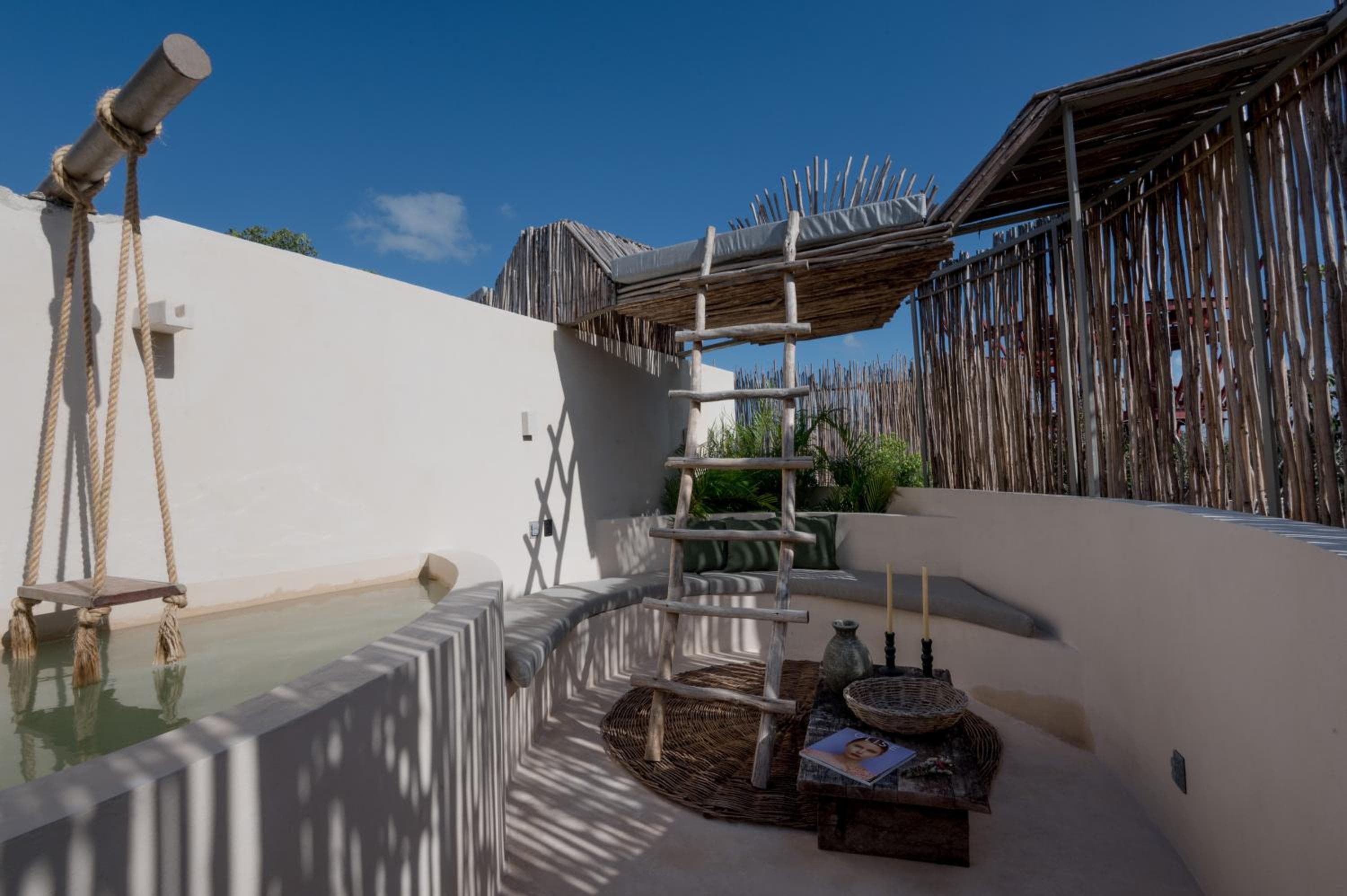 Taio Tulum — 13
