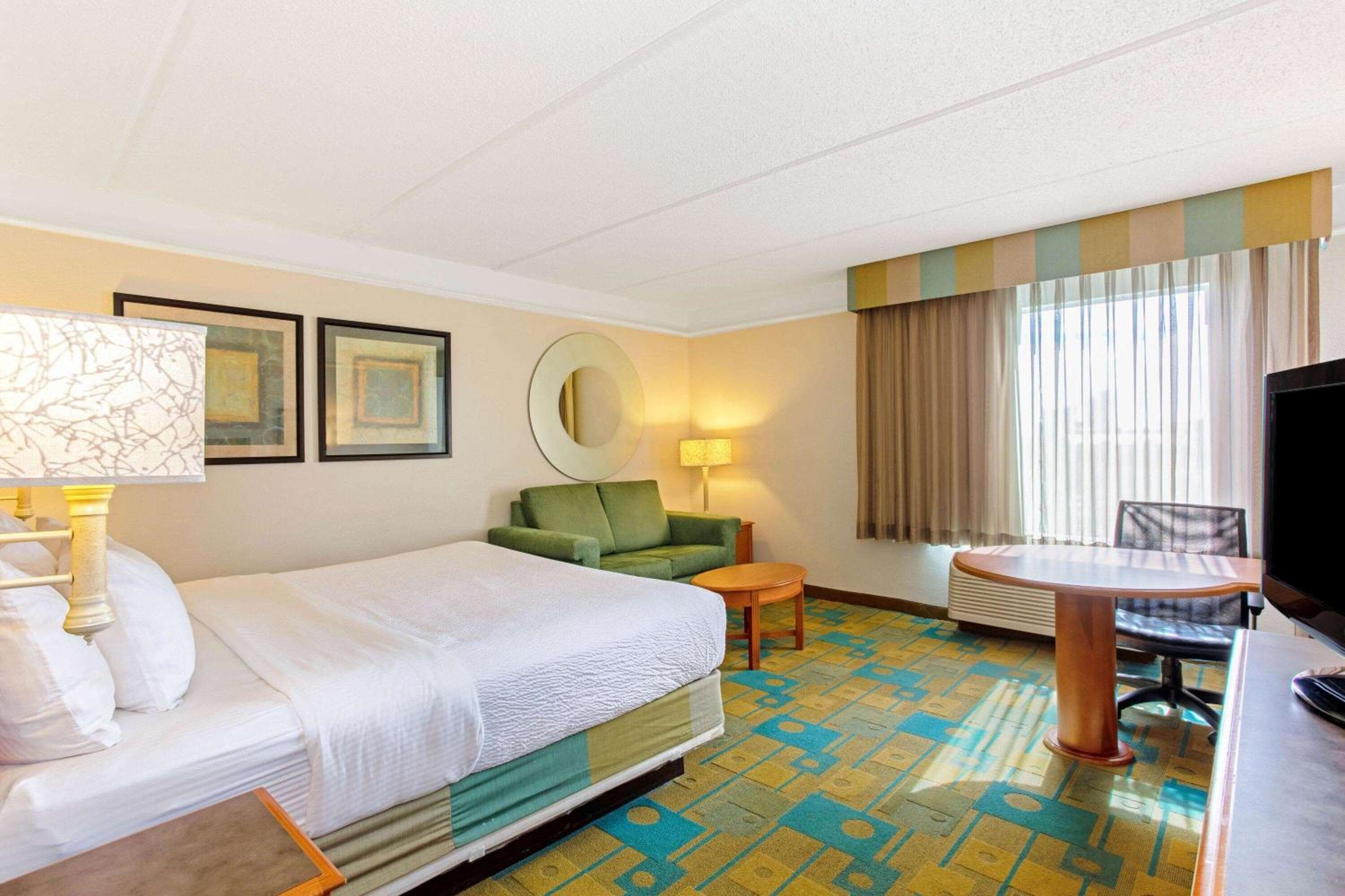 La Quinta by Wyndham Orlando I Drive/Conv Center — 25
