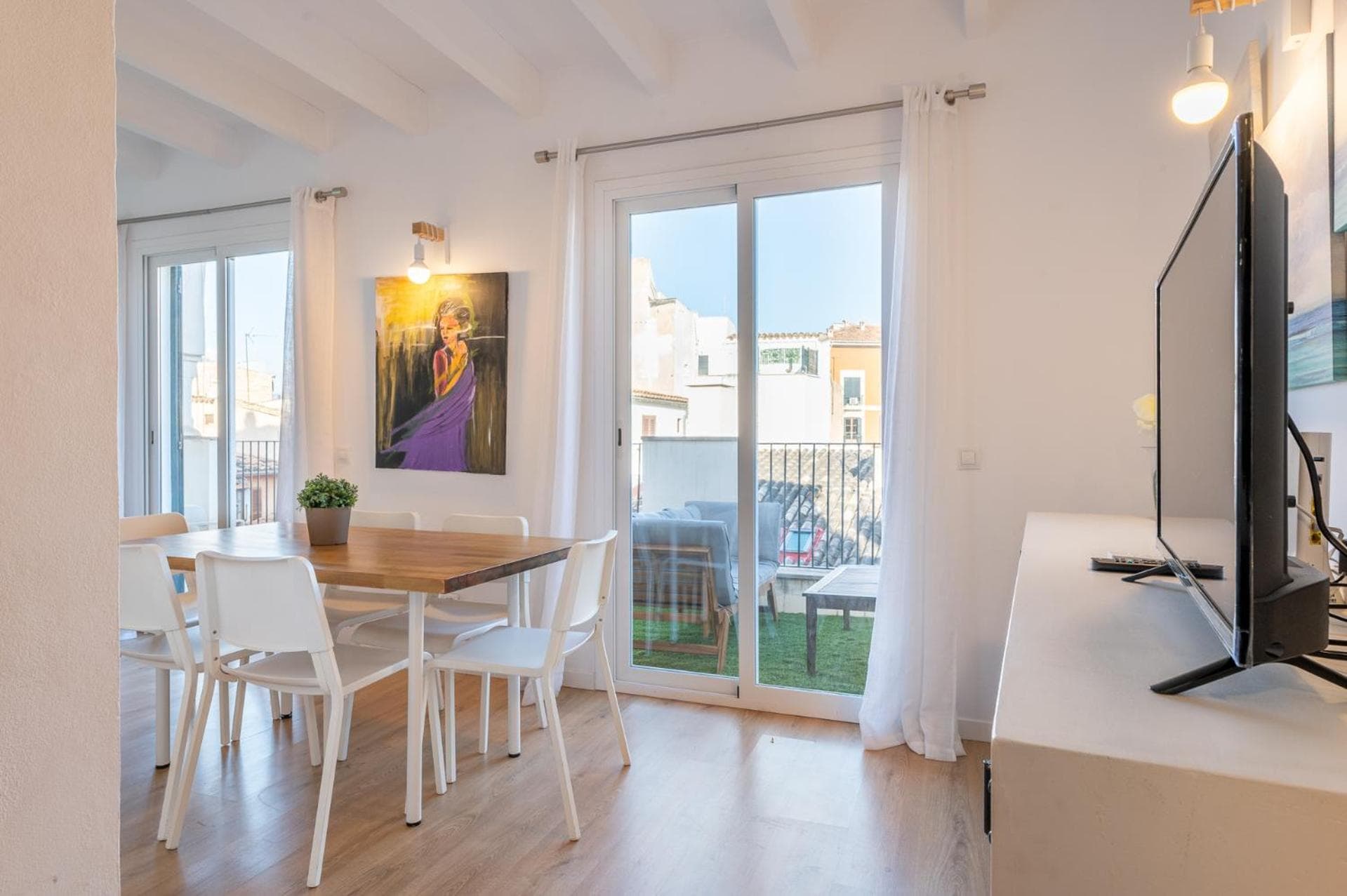 Holiday Palma Apartments - TI

Ferienwohnungen Holiday Palma - TI — 24