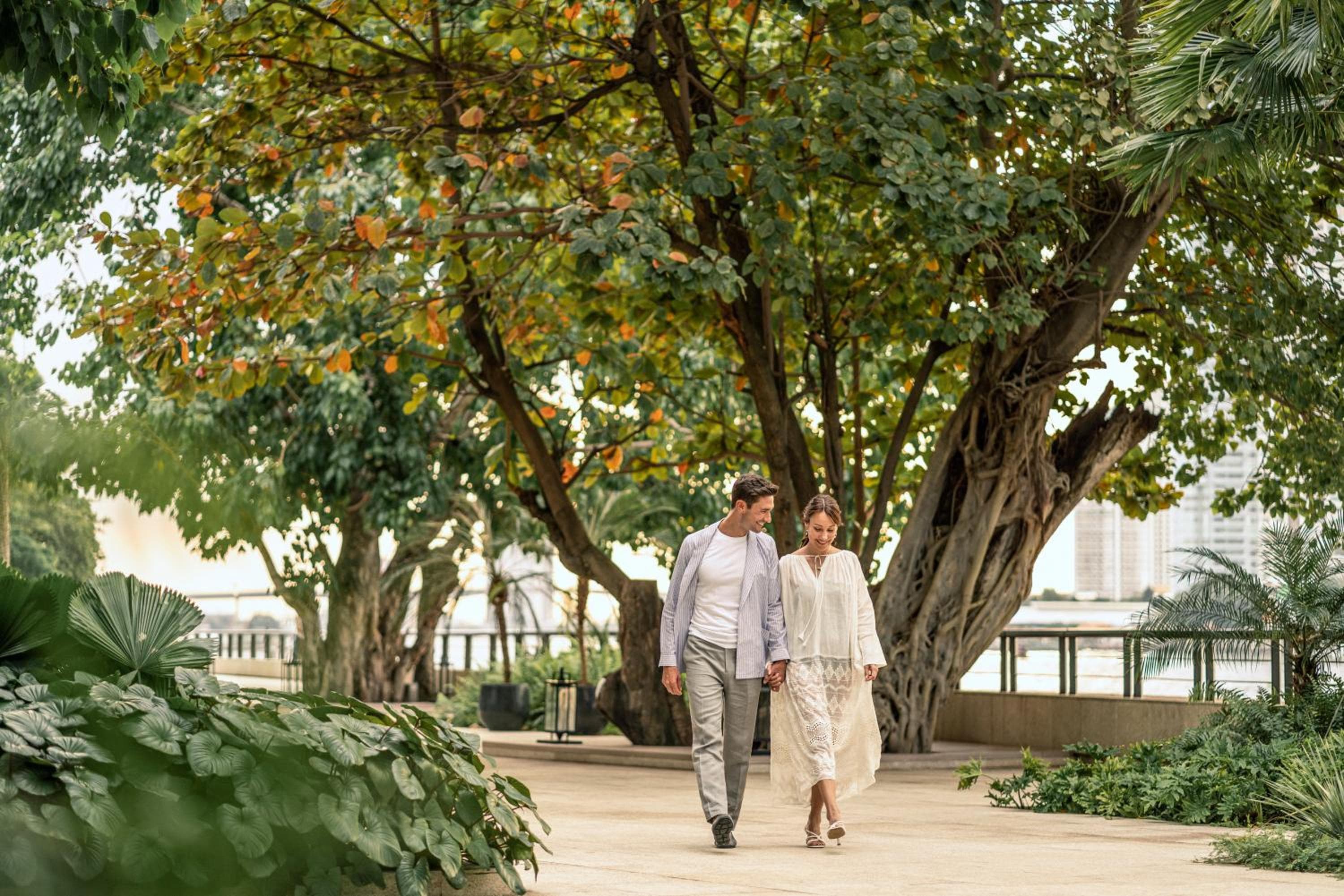 Four Seasons Hotel Bangkok sul fiume Chao Phraya — 12