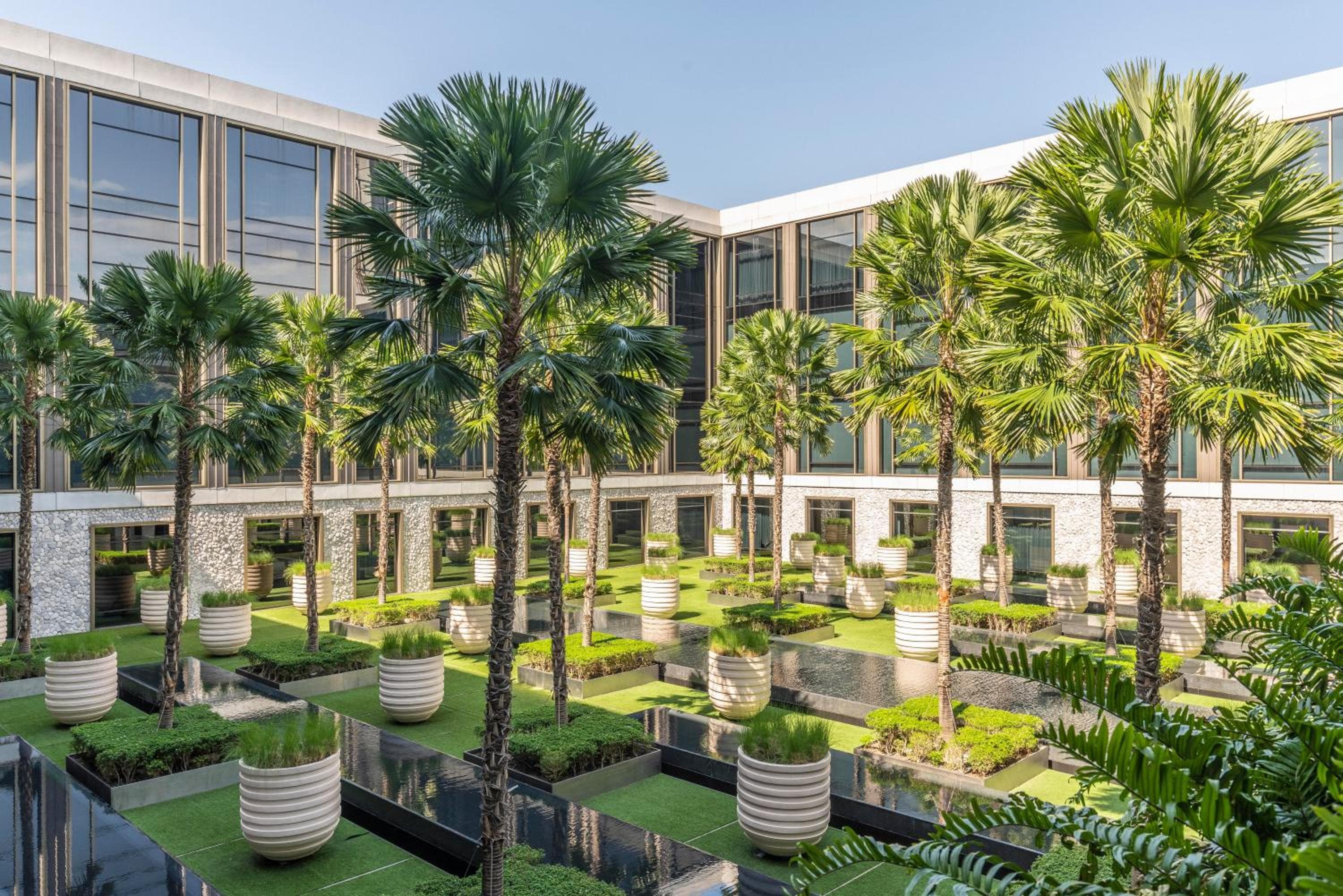 Four Seasons Hotel Bangkok sul fiume Chao Phraya — 14