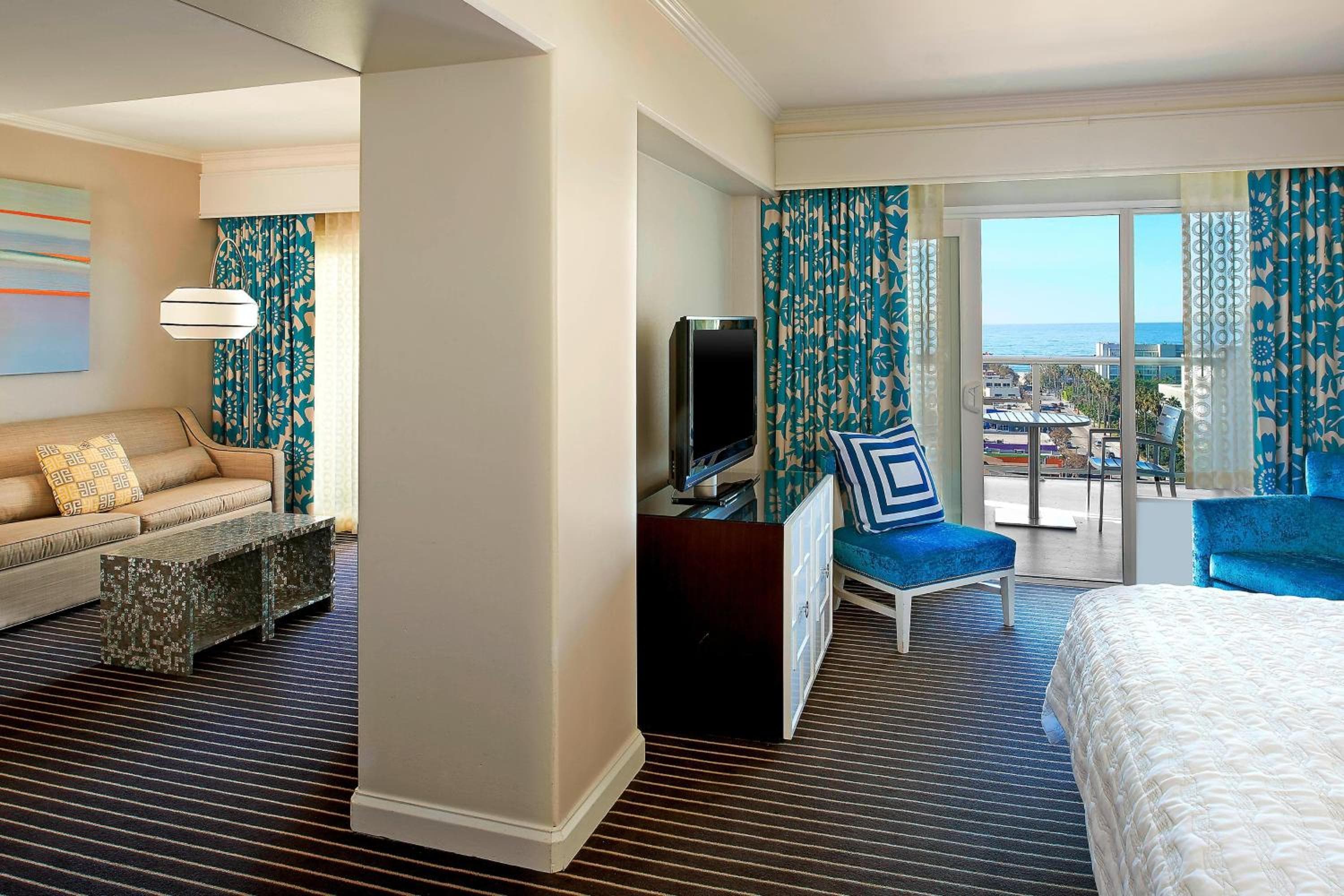Hyatt Centric Delfina Santa Monica — 28