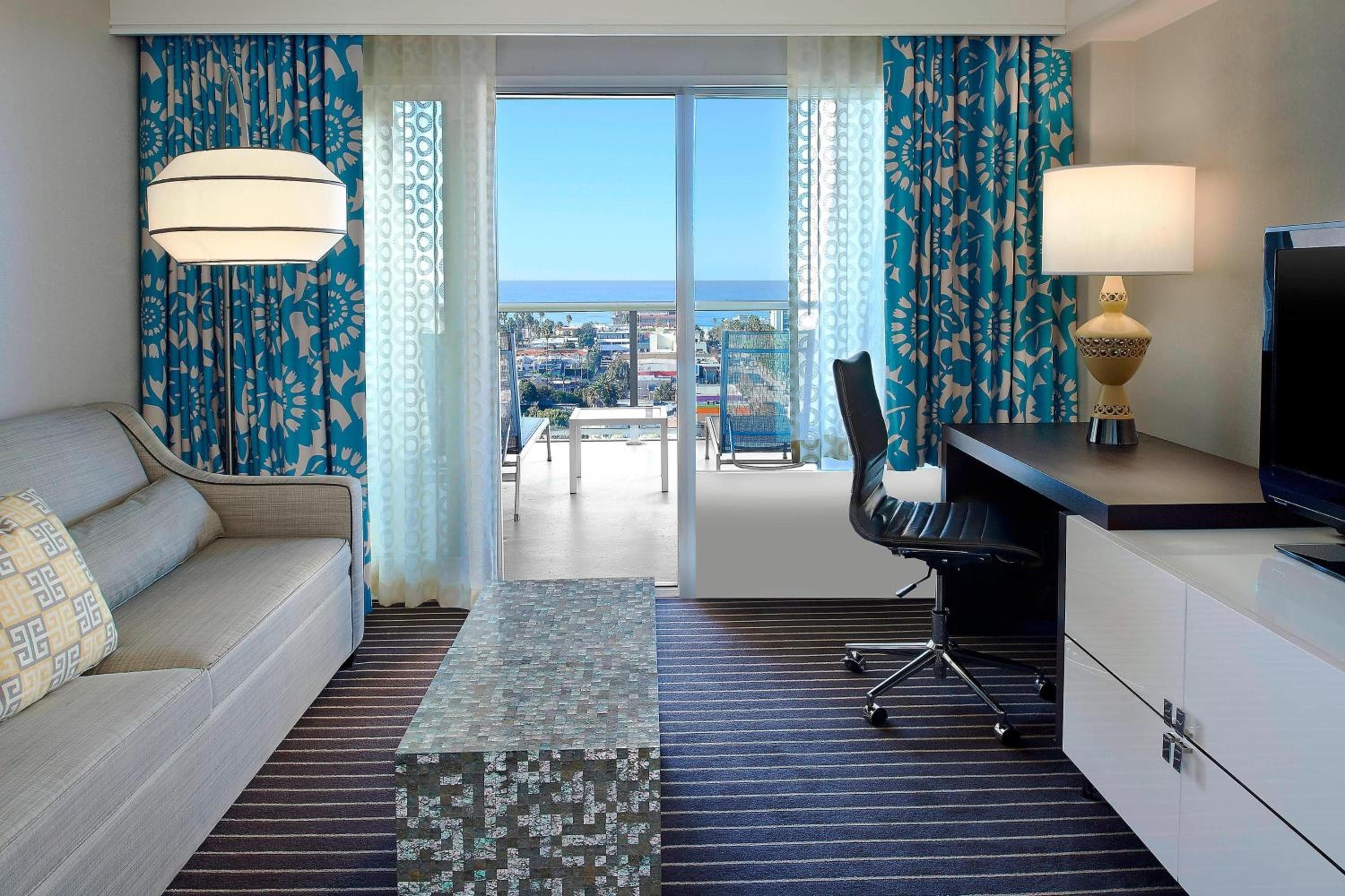 Hyatt Centric Delfina Santa Monica — 29
