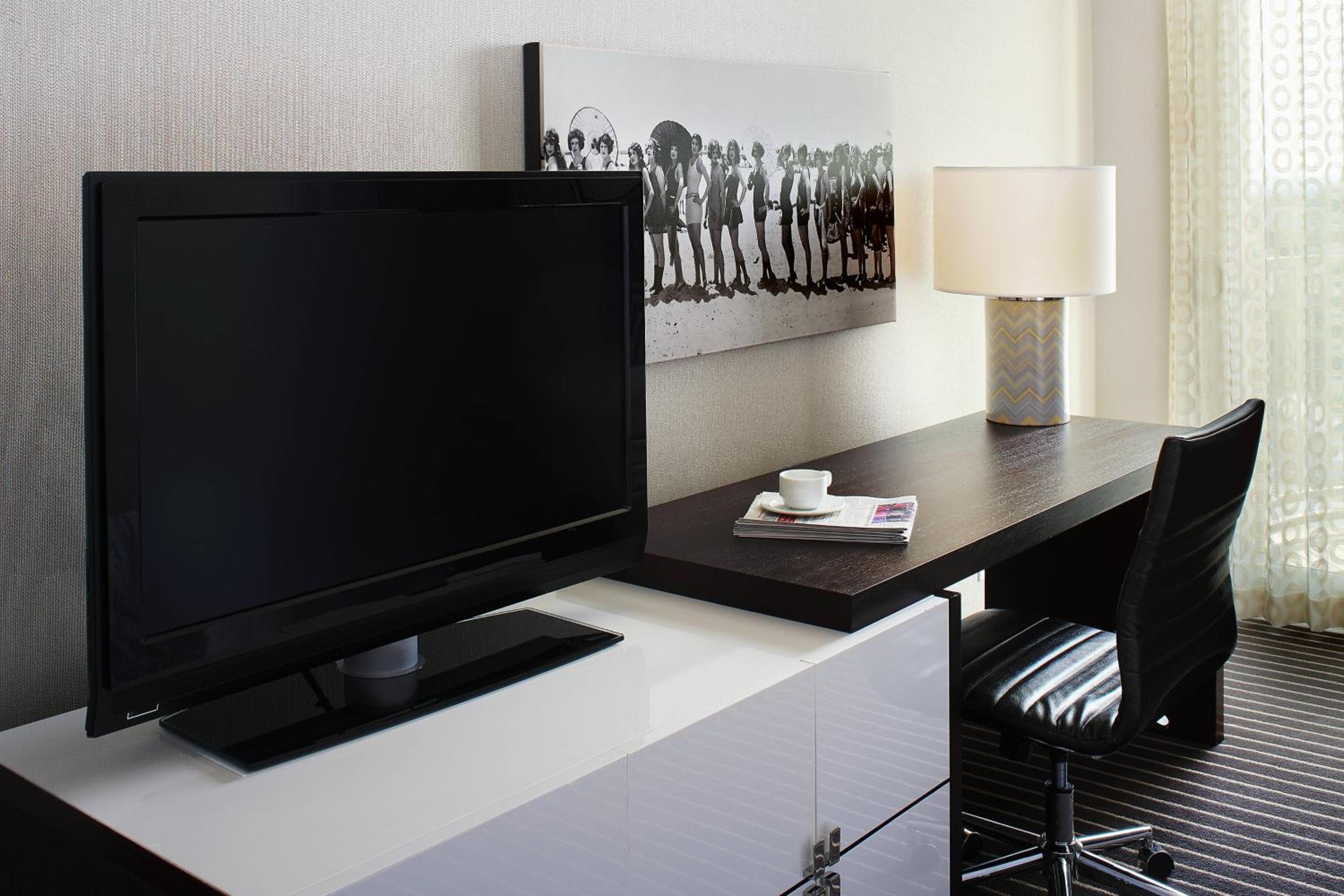 Hyatt Centric Delfina Santa Monica — 20