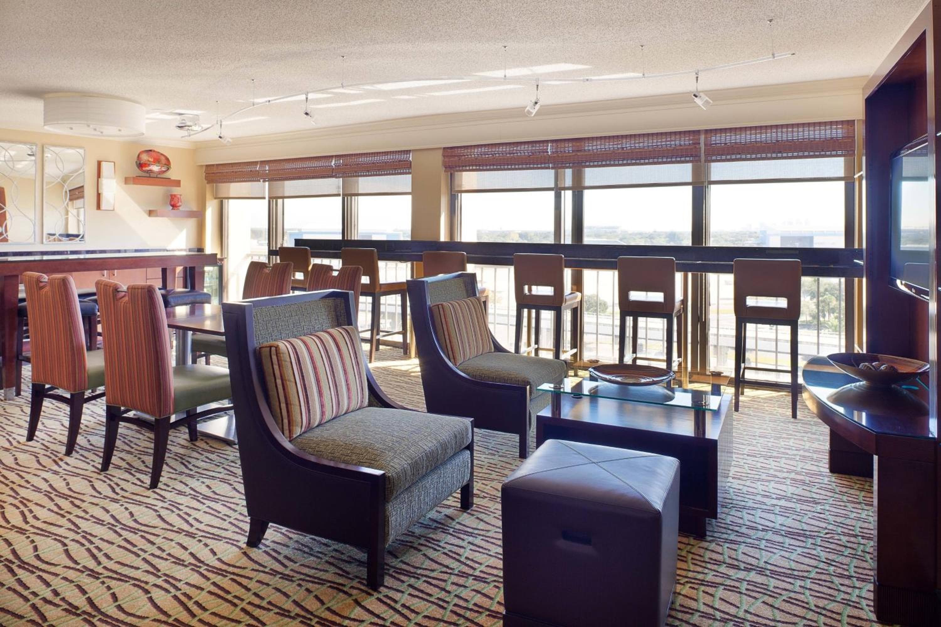 Tampa Airport Marriott — 22