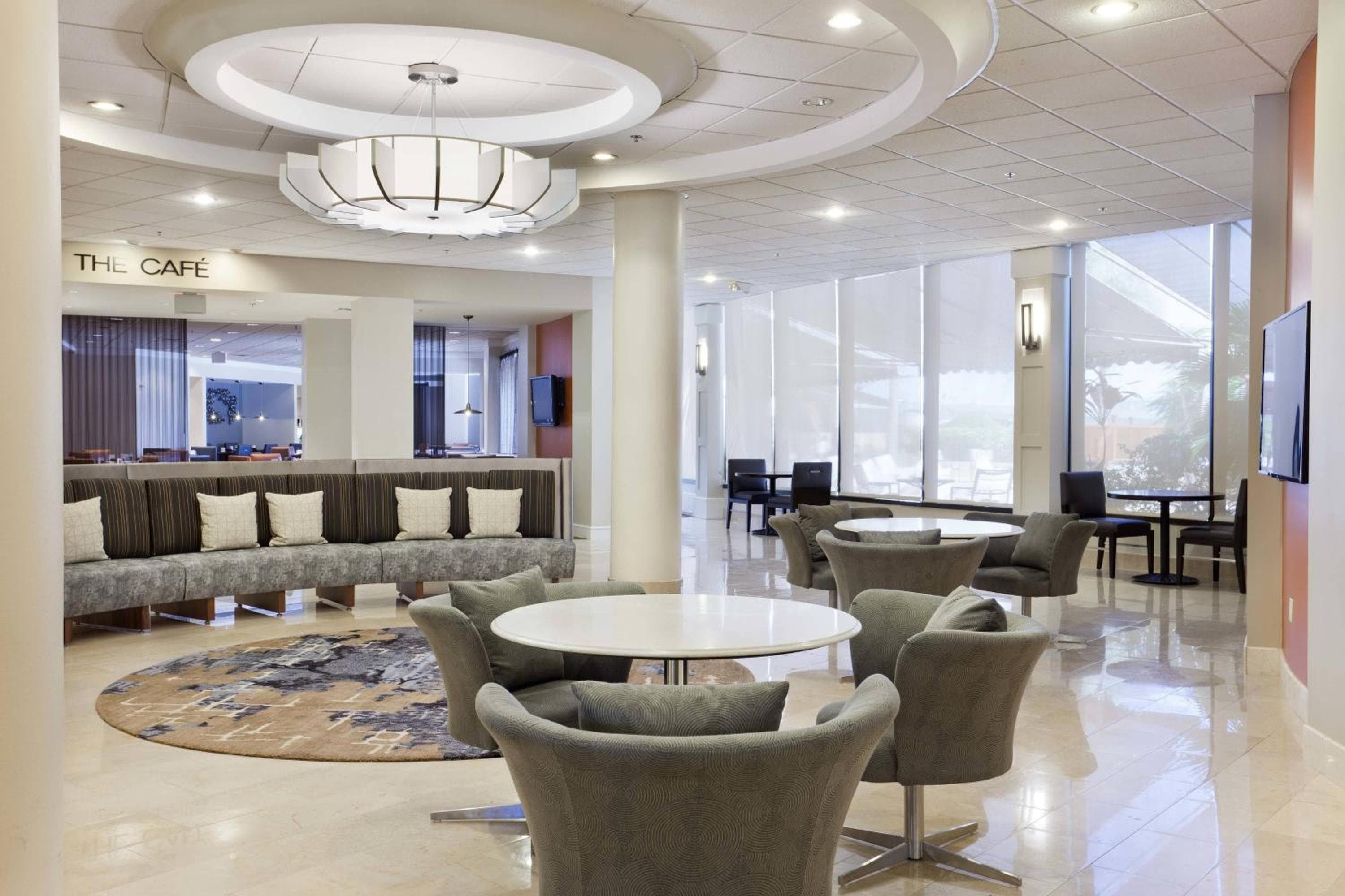 Tampa Airport Marriott — 6