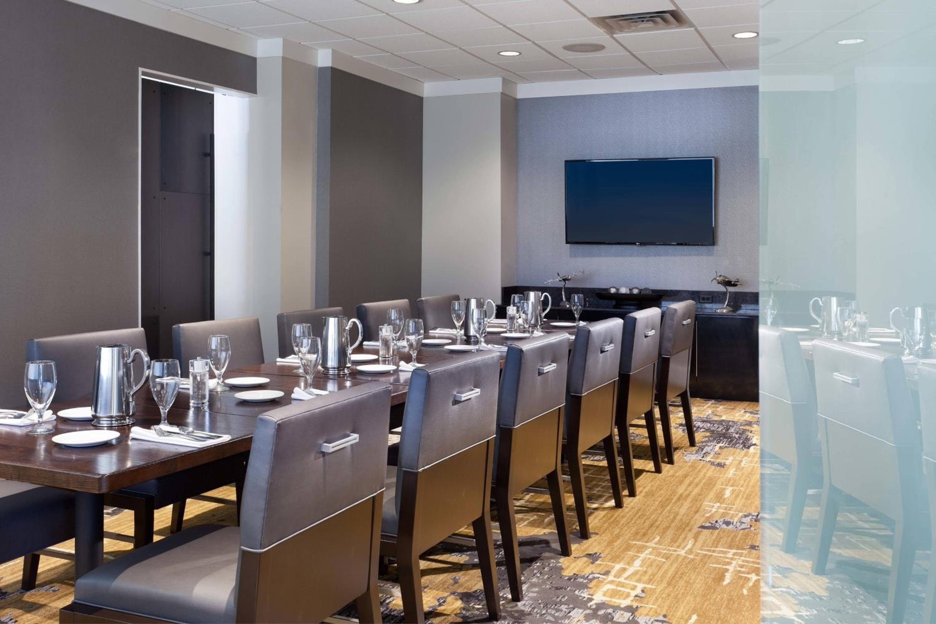 Tampa Airport Marriott — 25