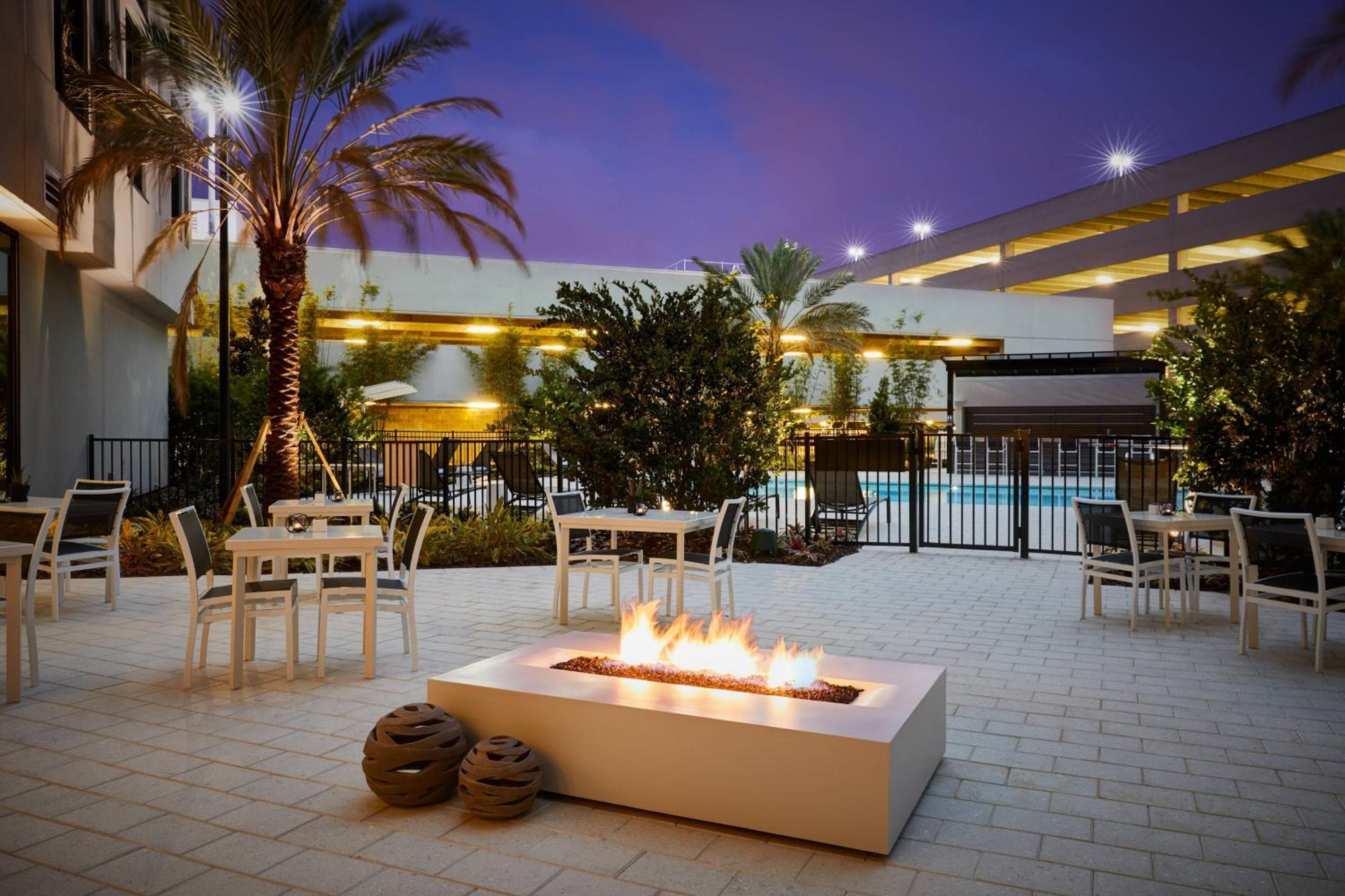 AC Hotel by Marriott Tampa Airport — 25